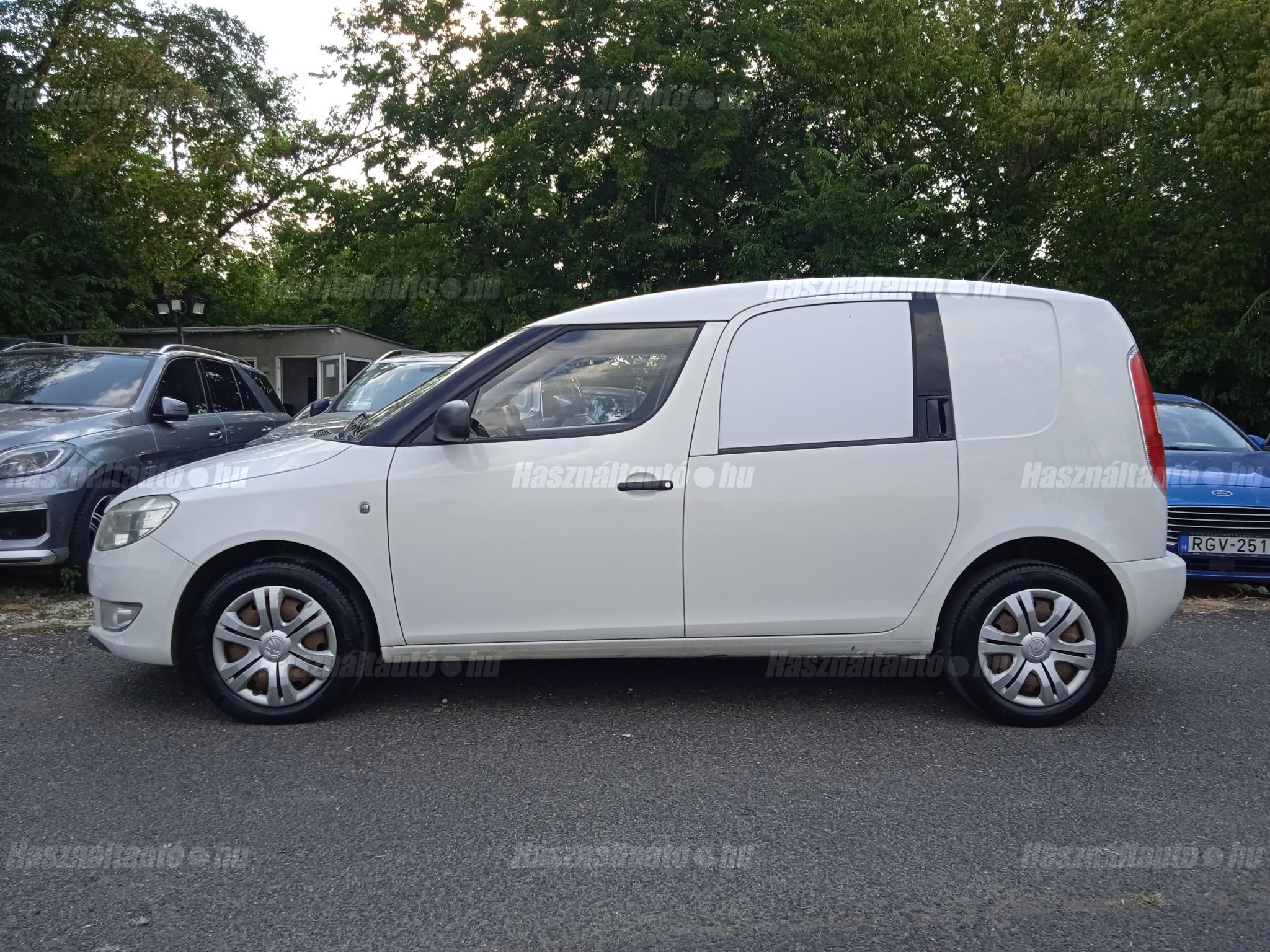 SKODA PRAKTIK 2015/10 - 1