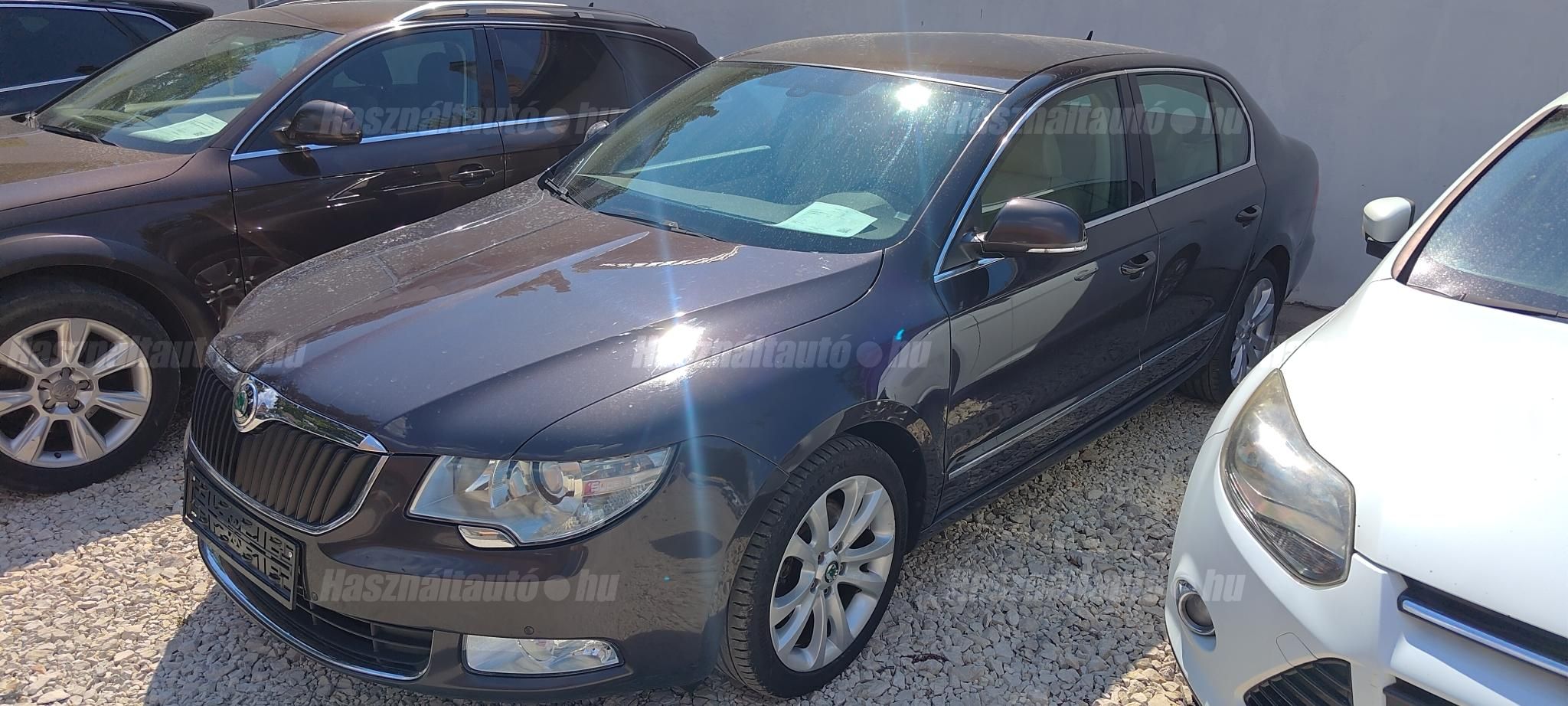 SKODA SUPERB 2010/10 - 1