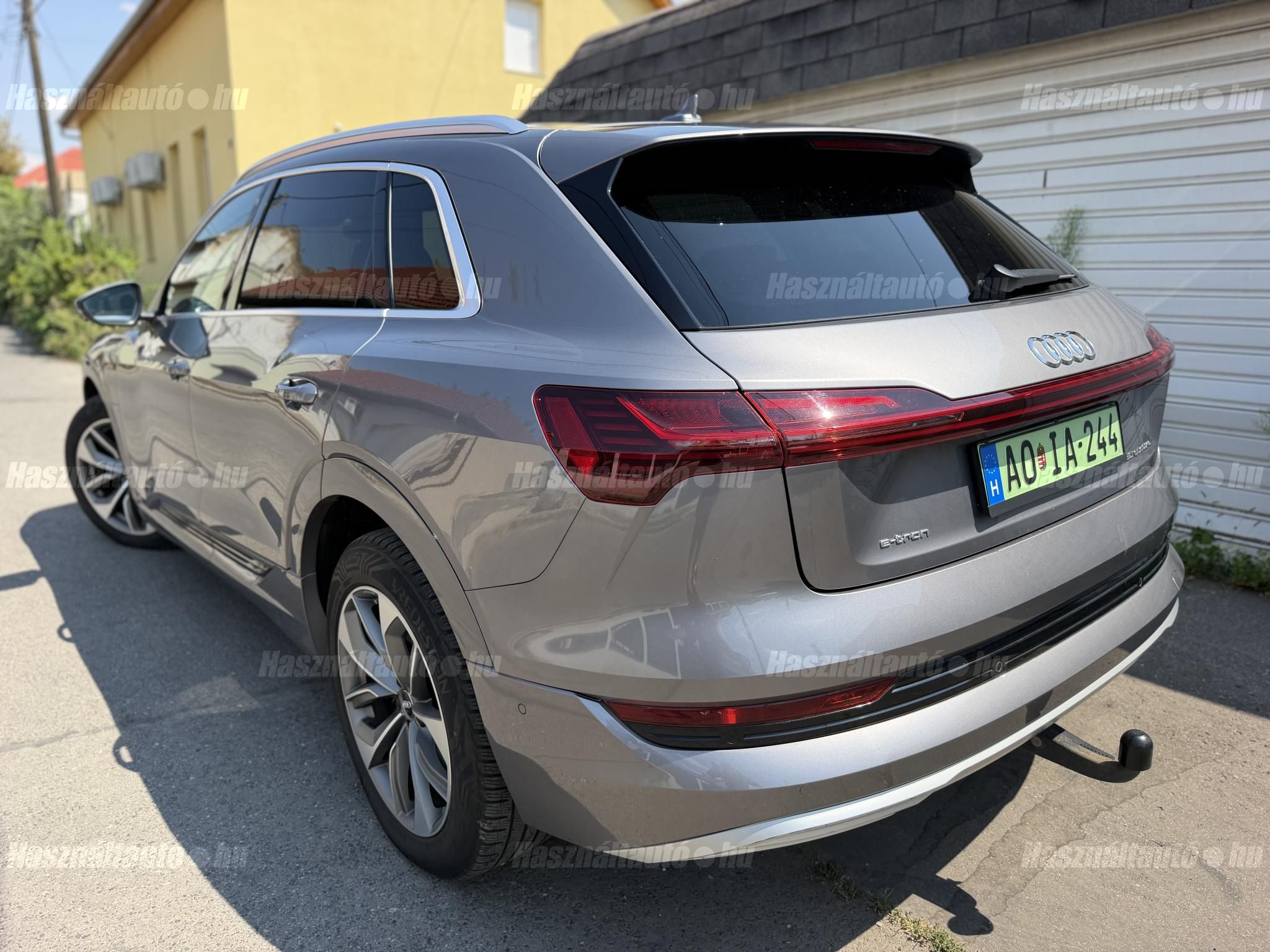 AUDI E-TRON 2020/8 - 1