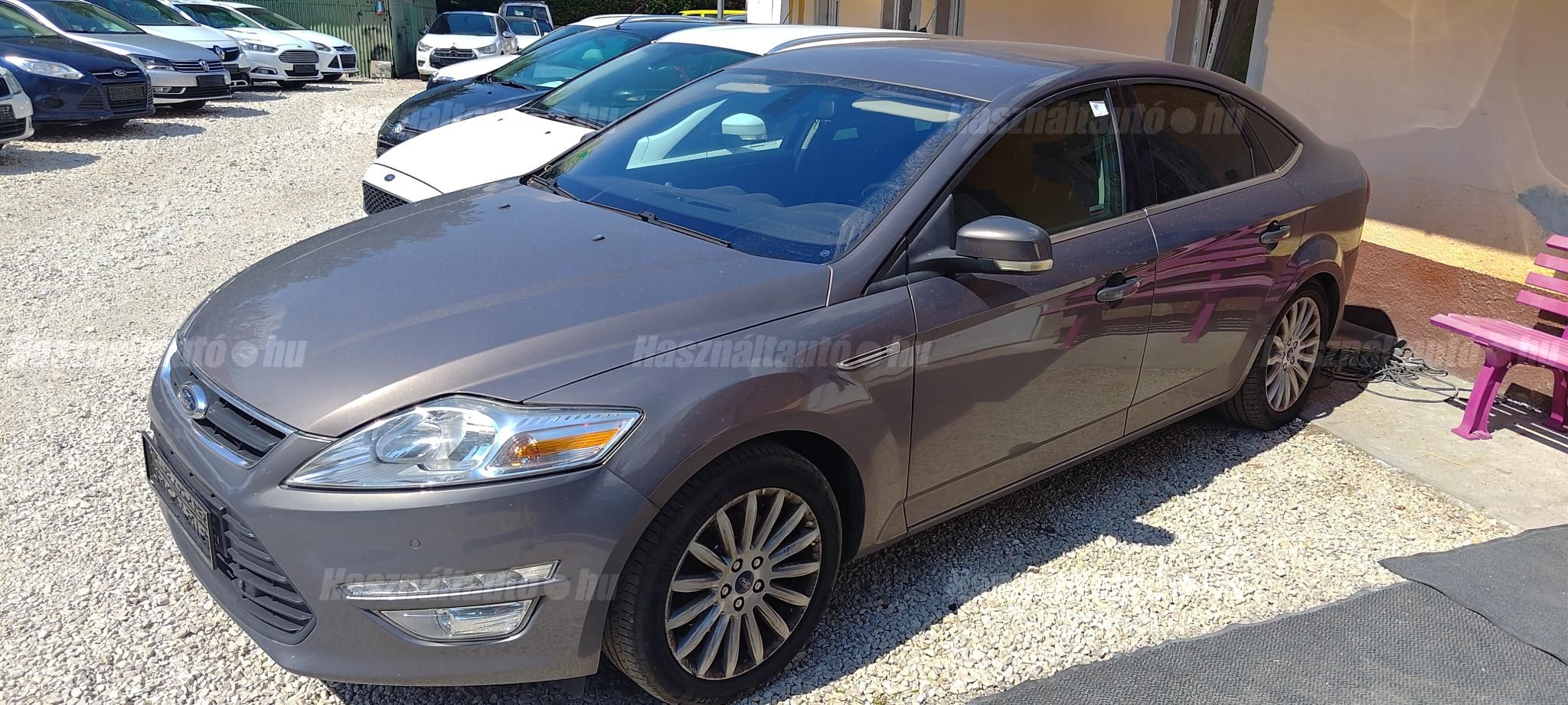 FORD MONDEO 2014/11 - 1