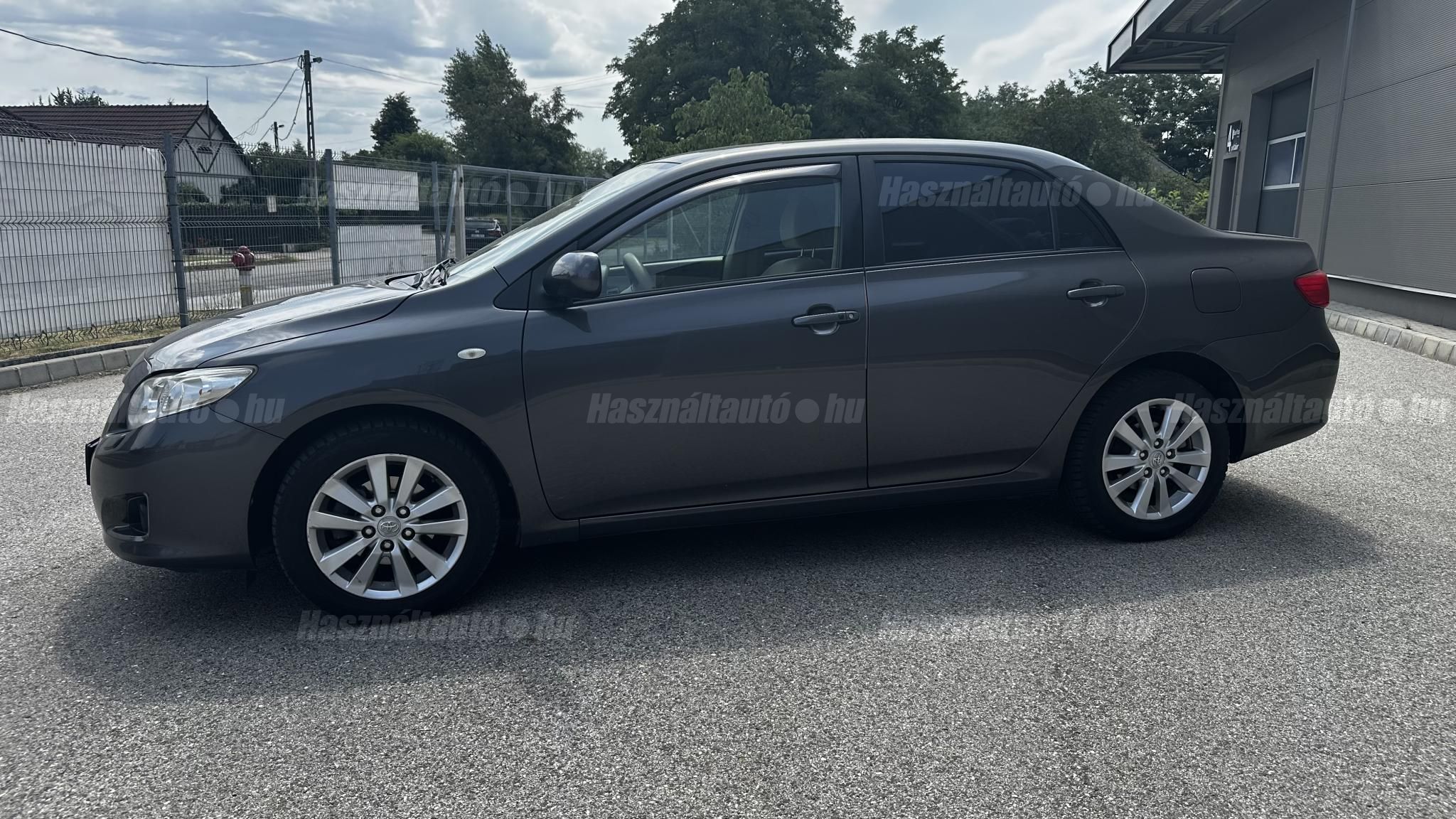 TOYOTA COROLLA 2007/8 - 1