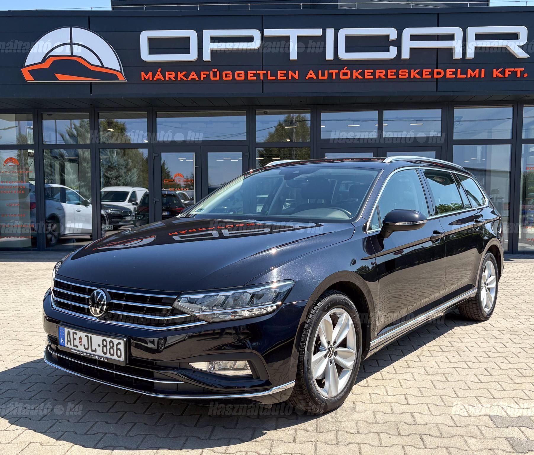 VOLKSWAGEN PASSAT VIII 2020/10 - 1