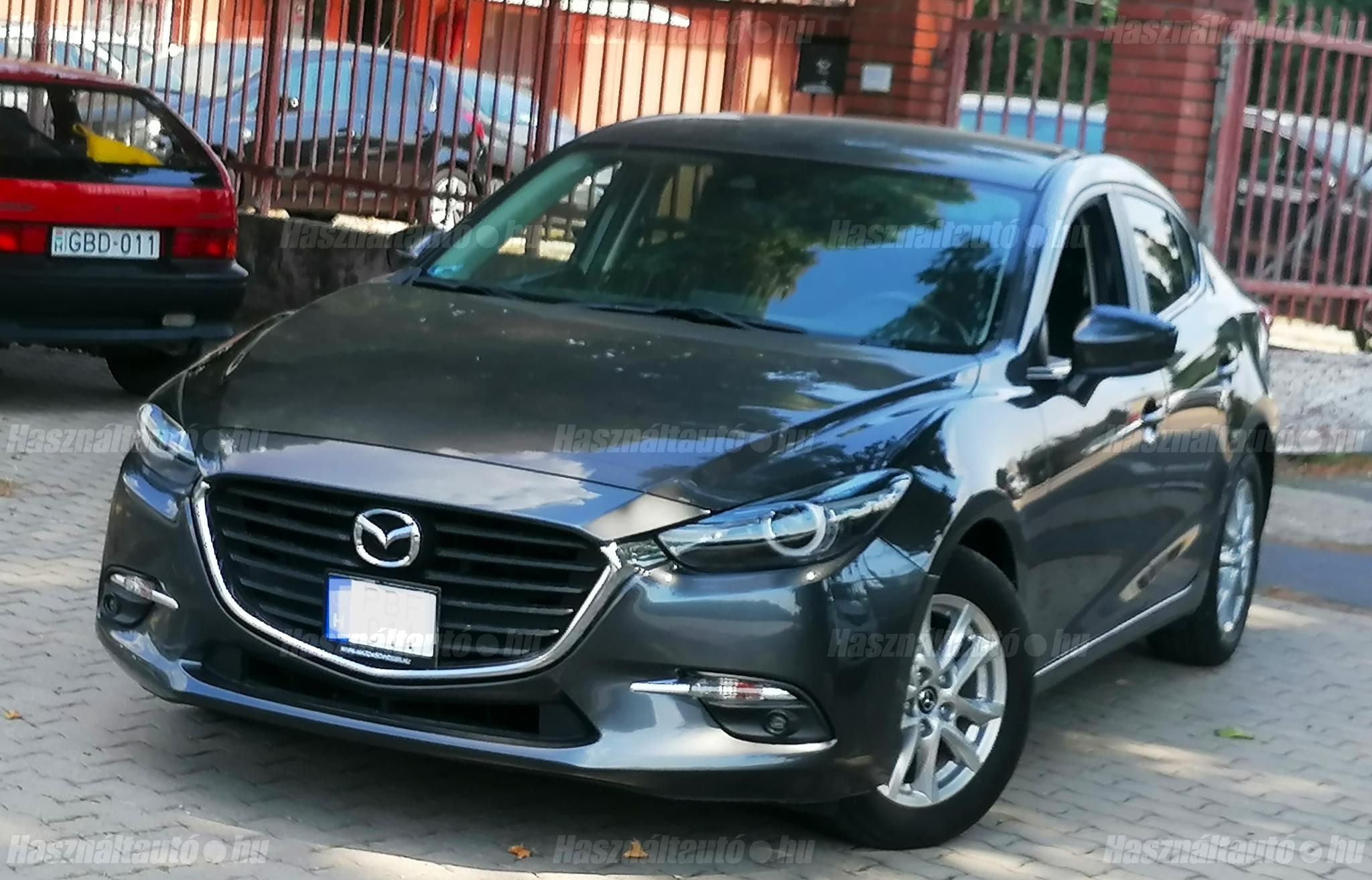 MAZDA 3 2018/2 - 1
