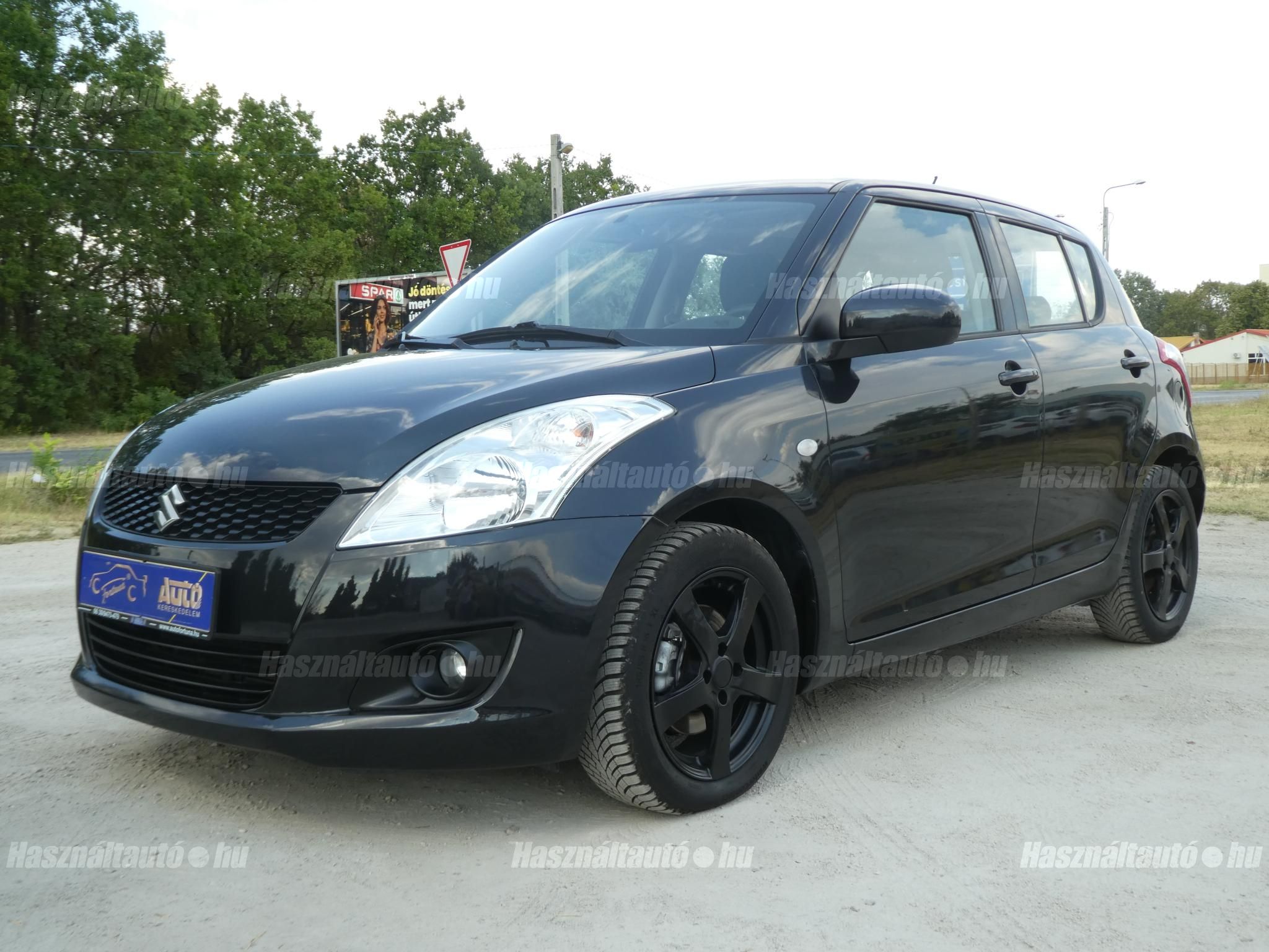 SUZUKI SWIFT 2011/6 - 1