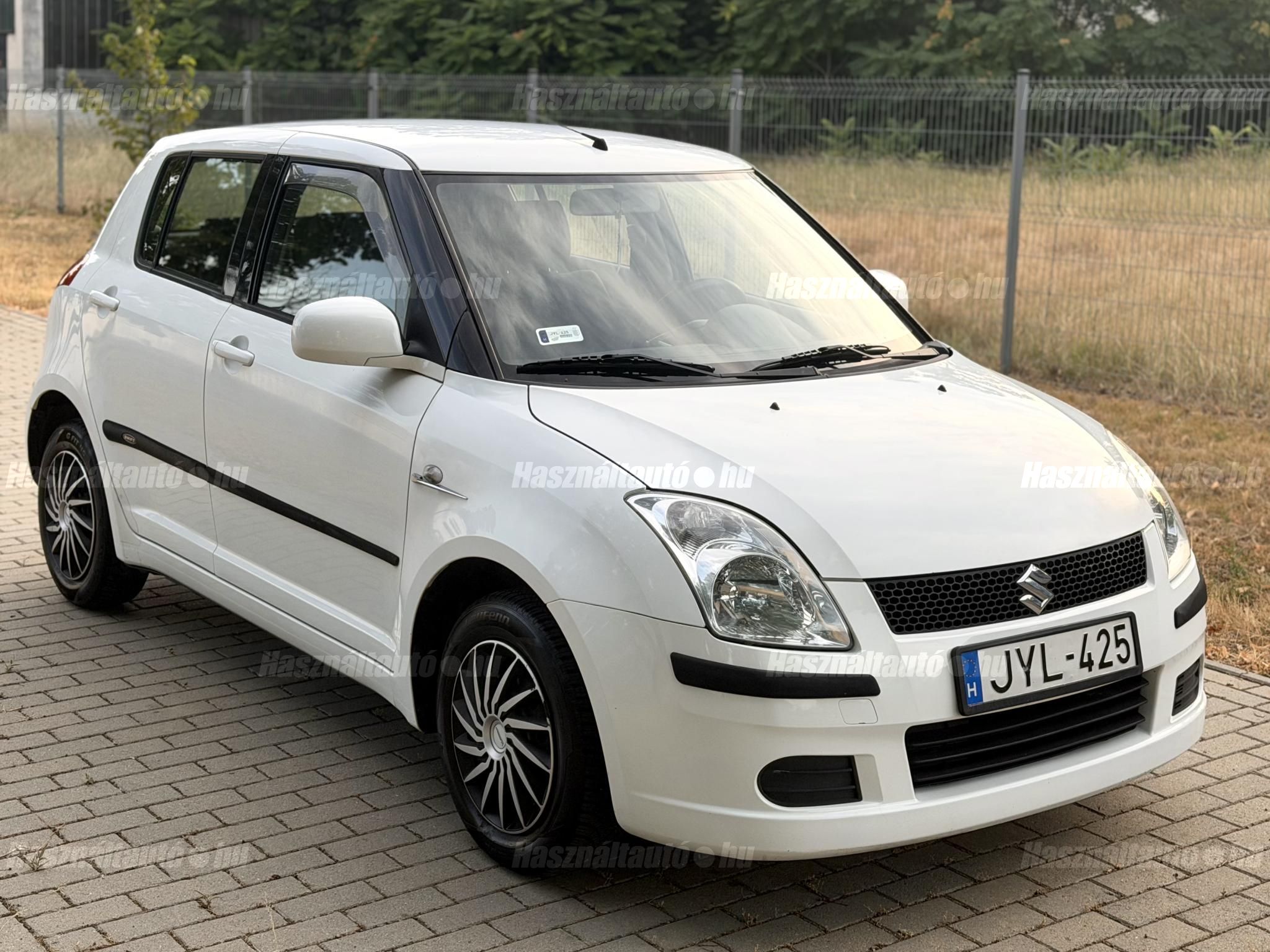 SUZUKI SWIFT 2005/10 - 1
