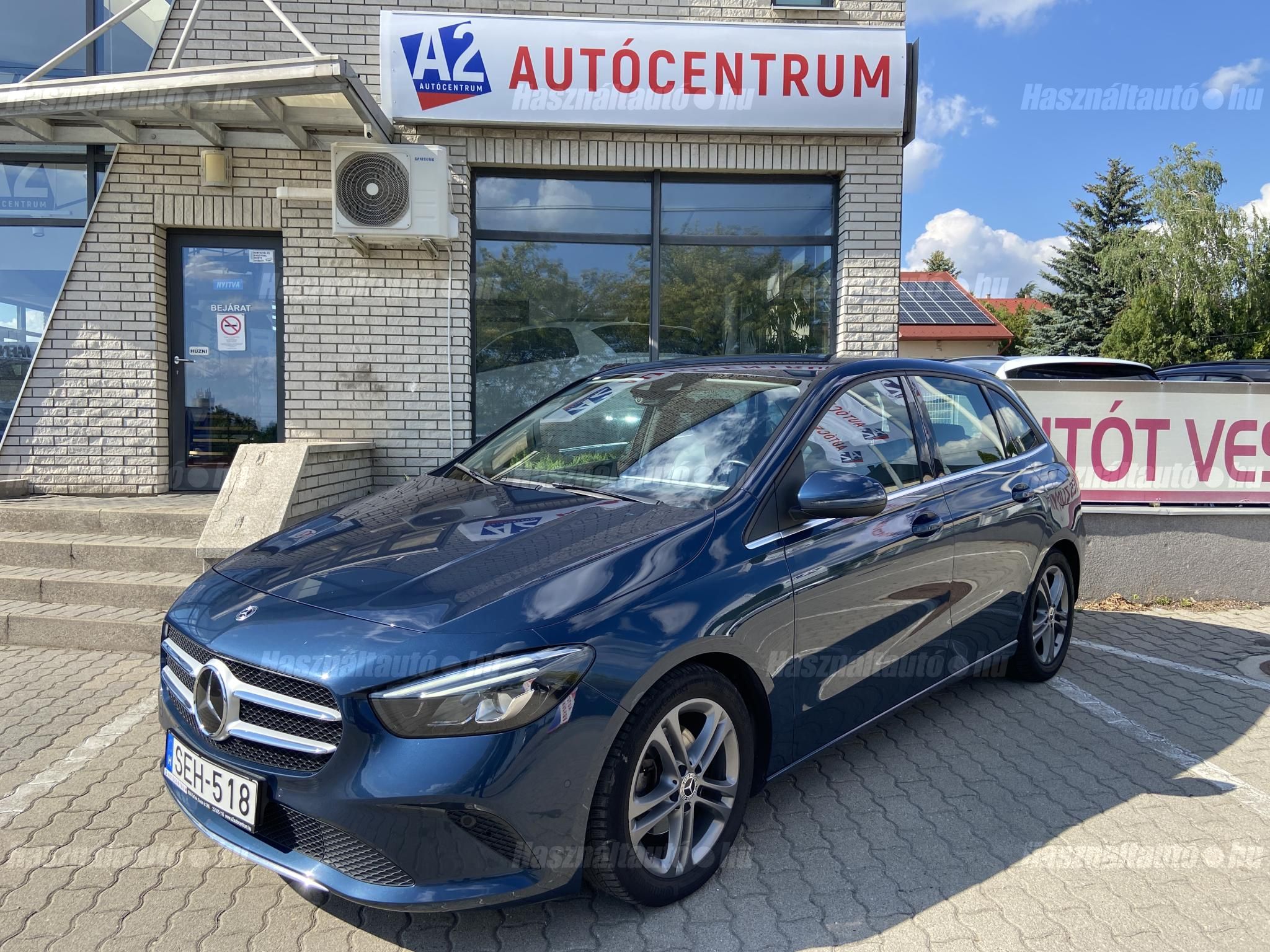 MERCEDES-BENZ B 180 2020/8 - 1