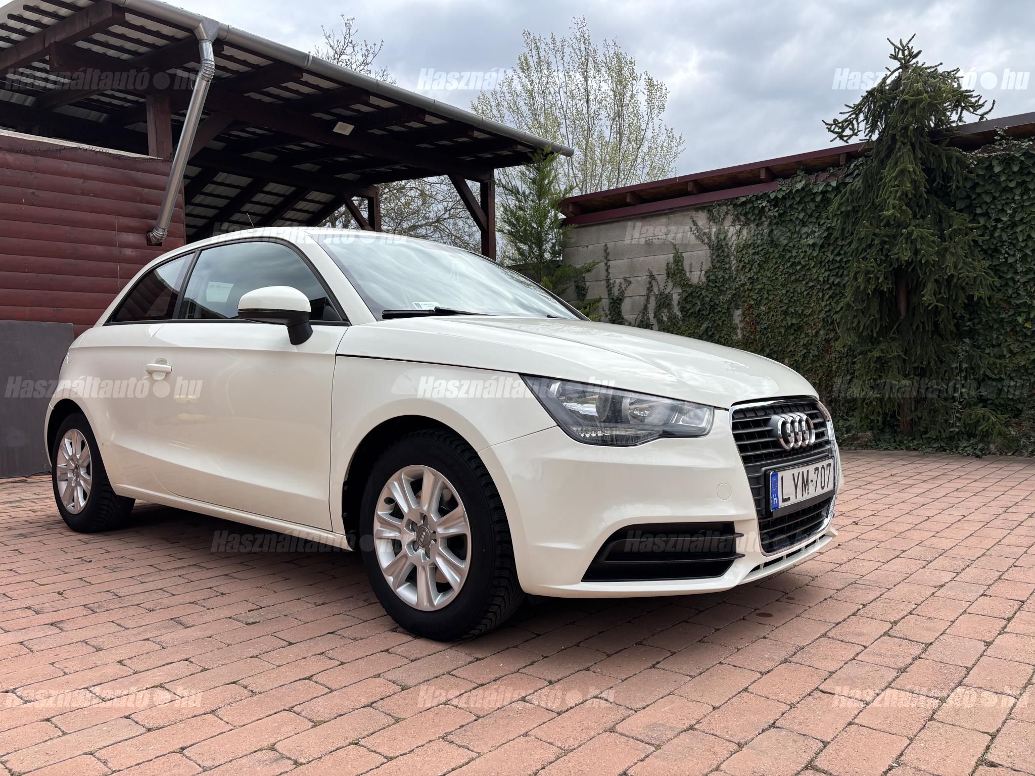 AUDI A1 2011/9 - 1