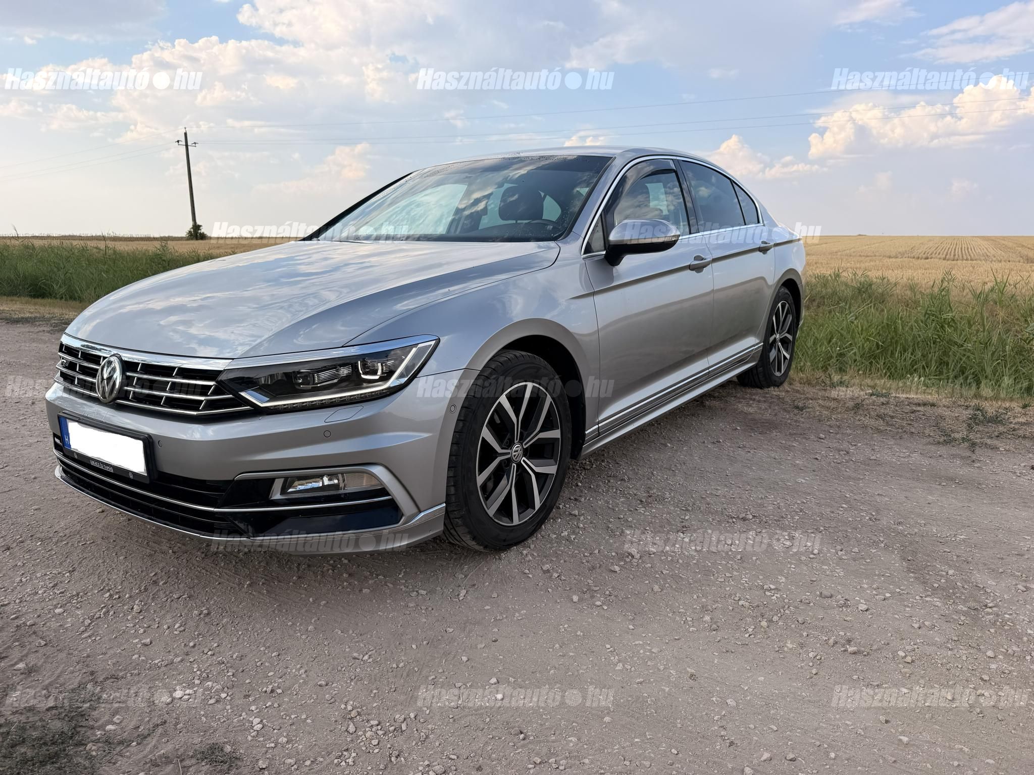 VOLKSWAGEN PASSAT VIII 2019/8 - 1