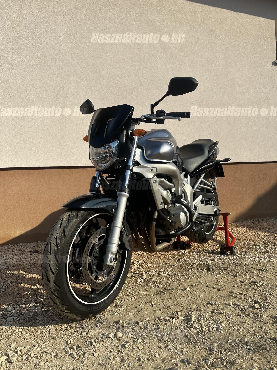 YAMAHA FZ6-N 2007/4 - 1