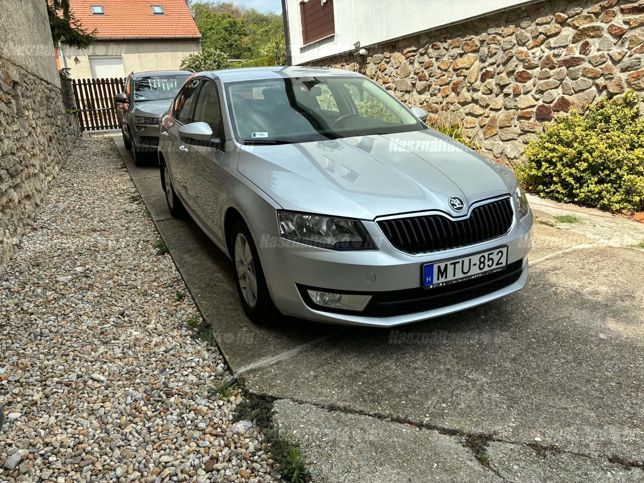 SKODA OCTAVIA 2014/6 - 1