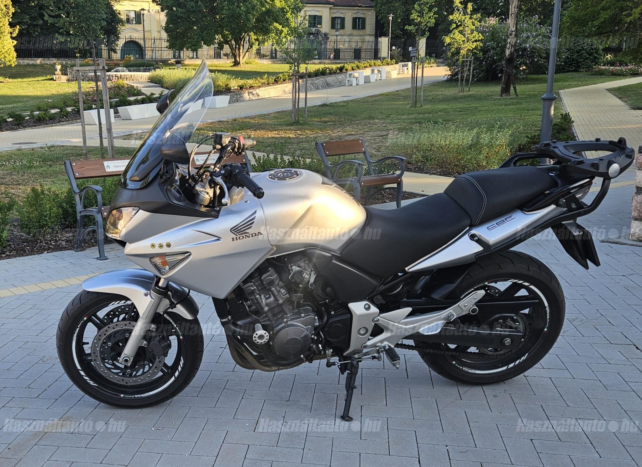 HONDA CBF 600 2005/11 - 1