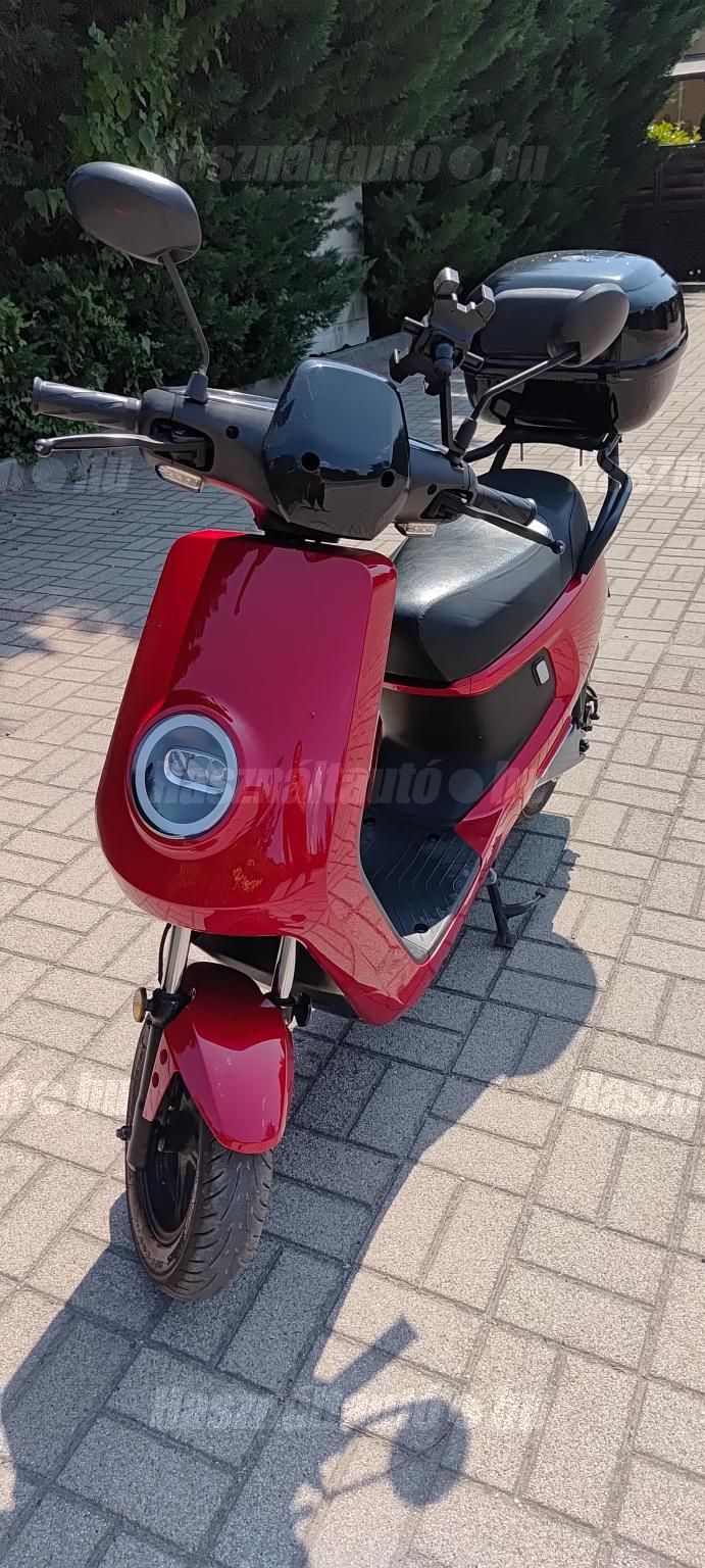 NIU M+ 2021/5 - 1