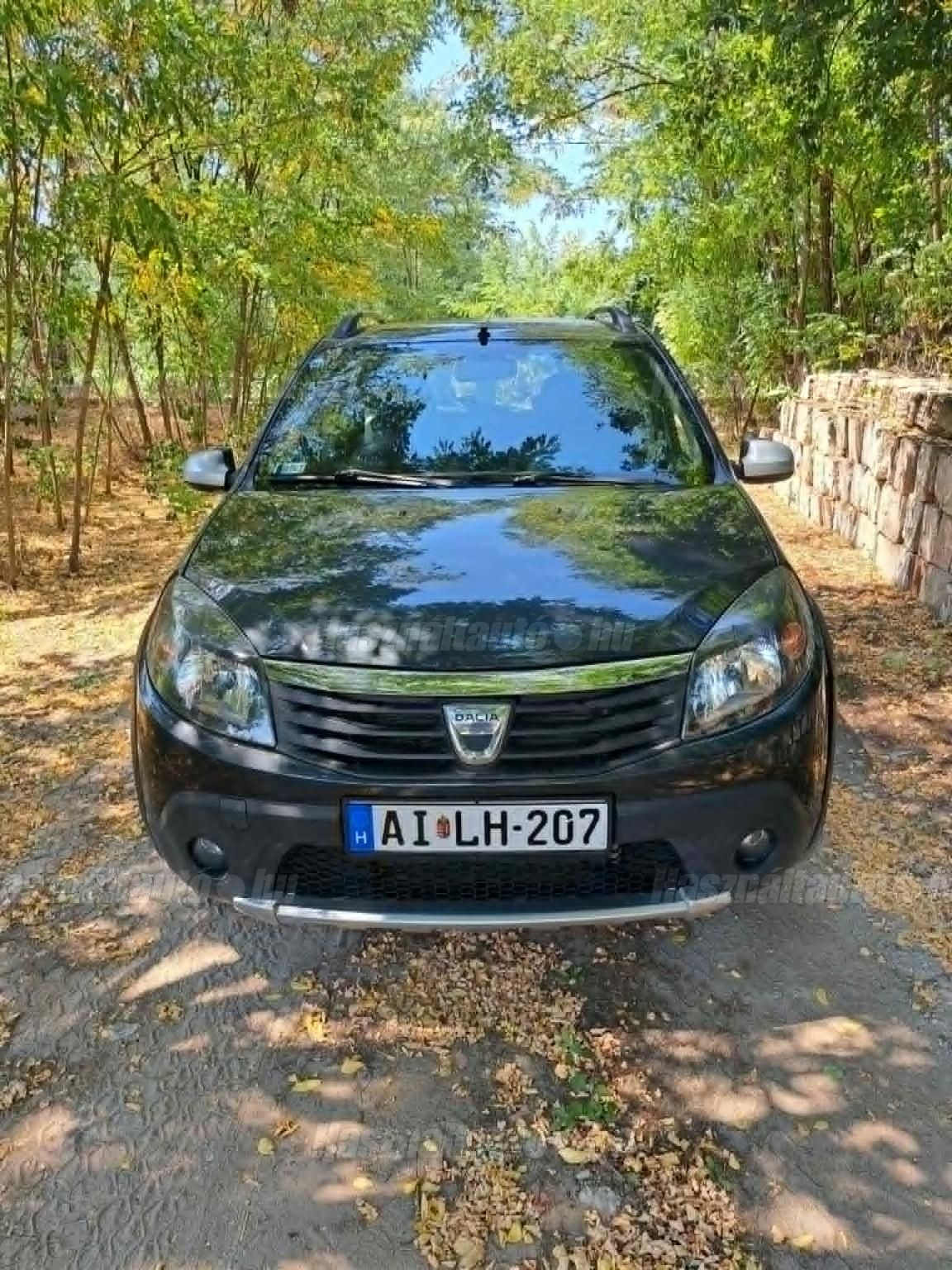 DACIA SANDERO 2012/5 - 1