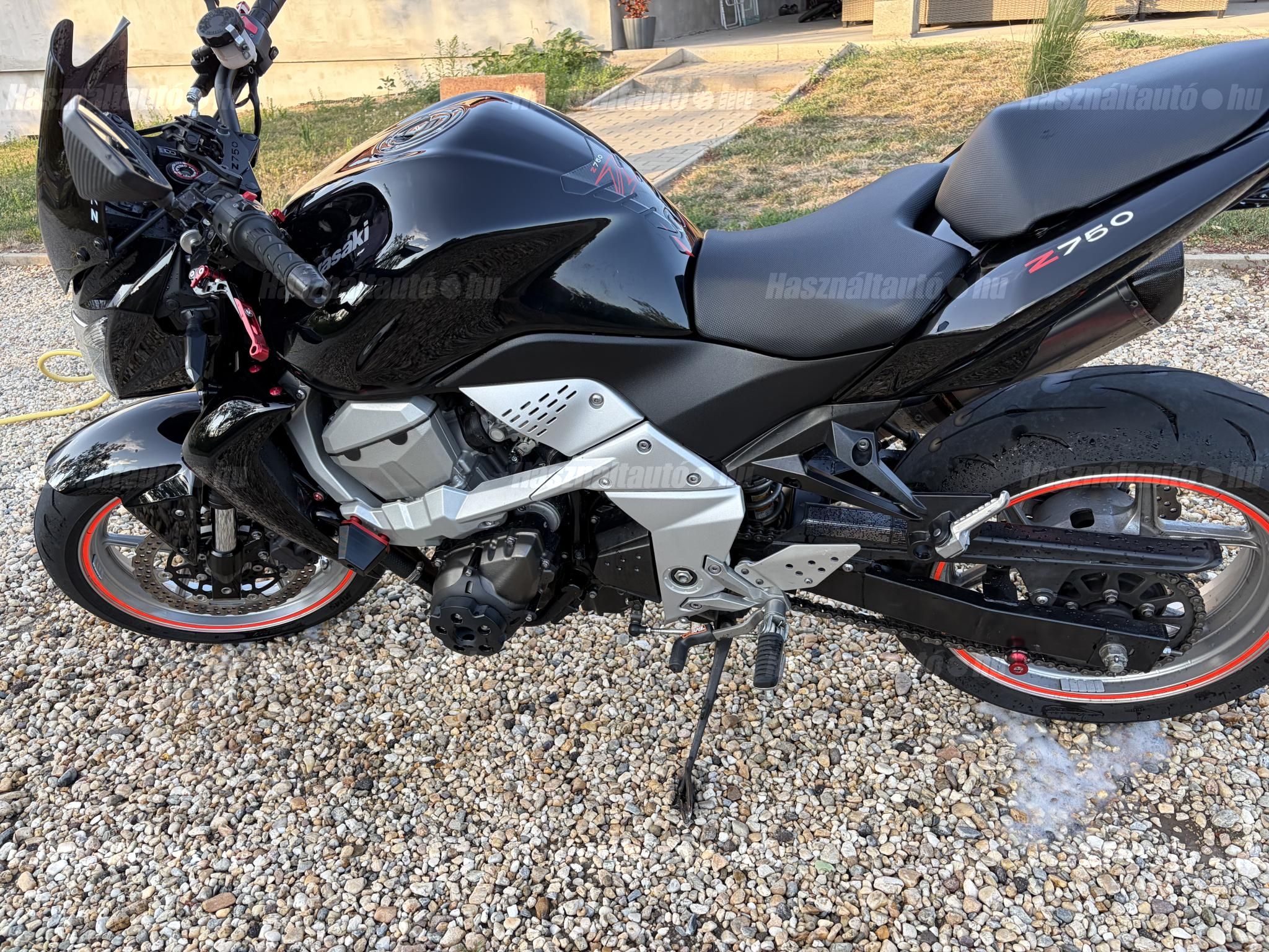 KAWASAKI Z 750 2007 - 1