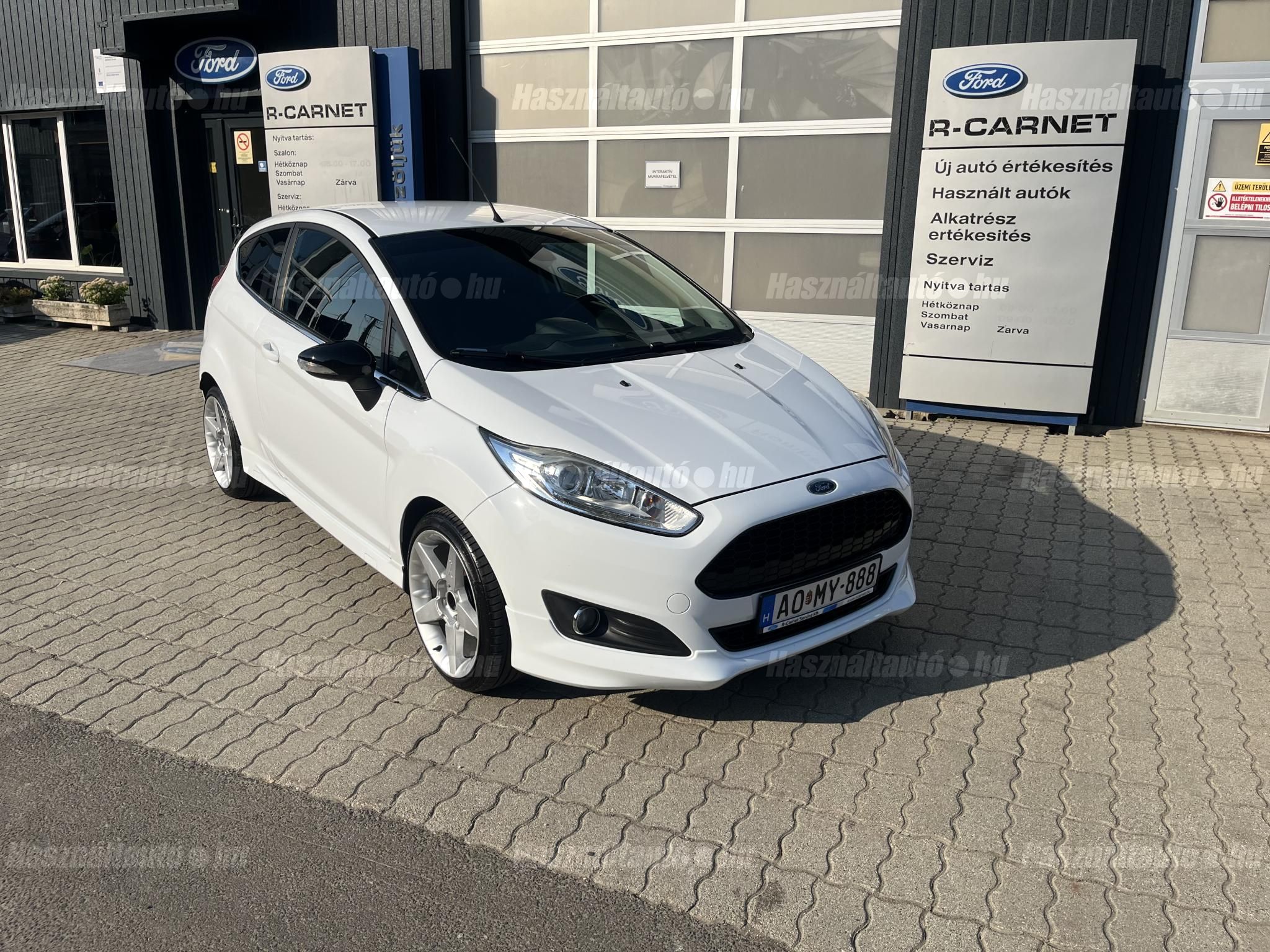 FORD FIESTA 2014/7 - 1