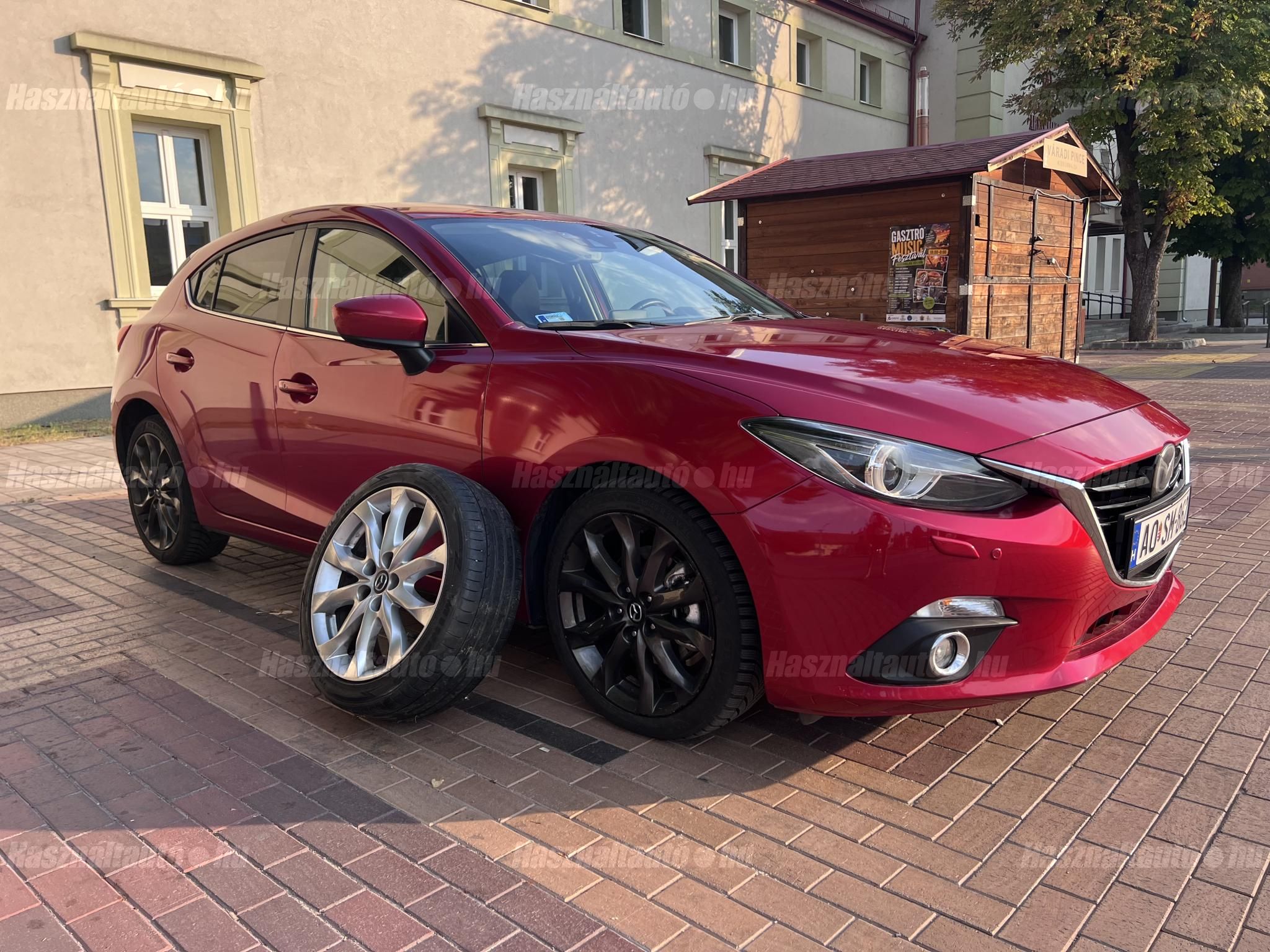 MAZDA 3 2013/10 - 1