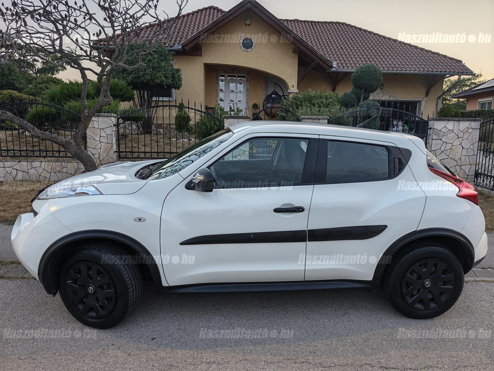 NISSAN JUKE 2011/12 - 1