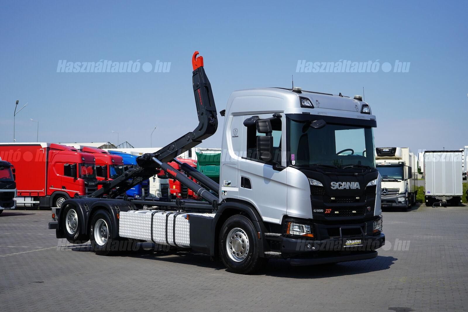 SCANIA 2018/10 - 1