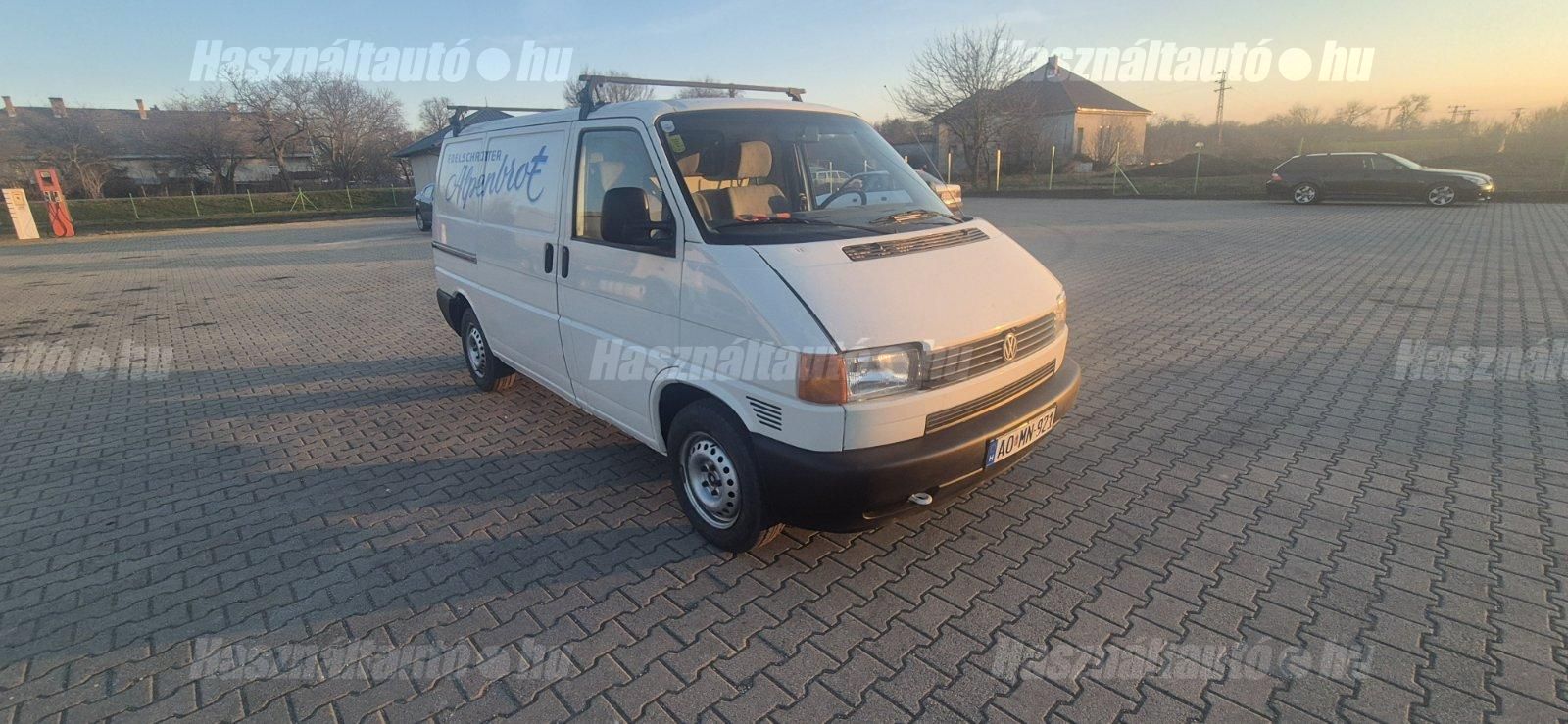 VOLKSWAGEN TRANSPORTER T4 2001 - 1