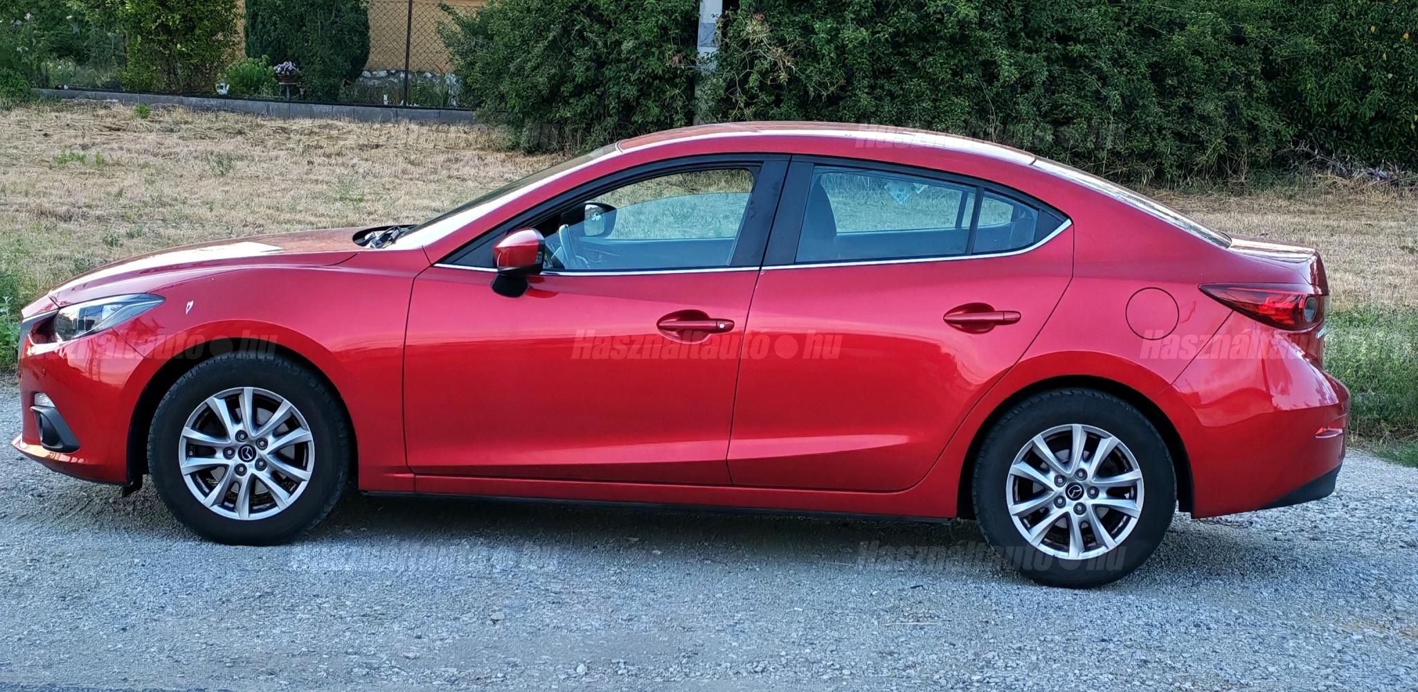 MAZDA 3 2016/11 - 1