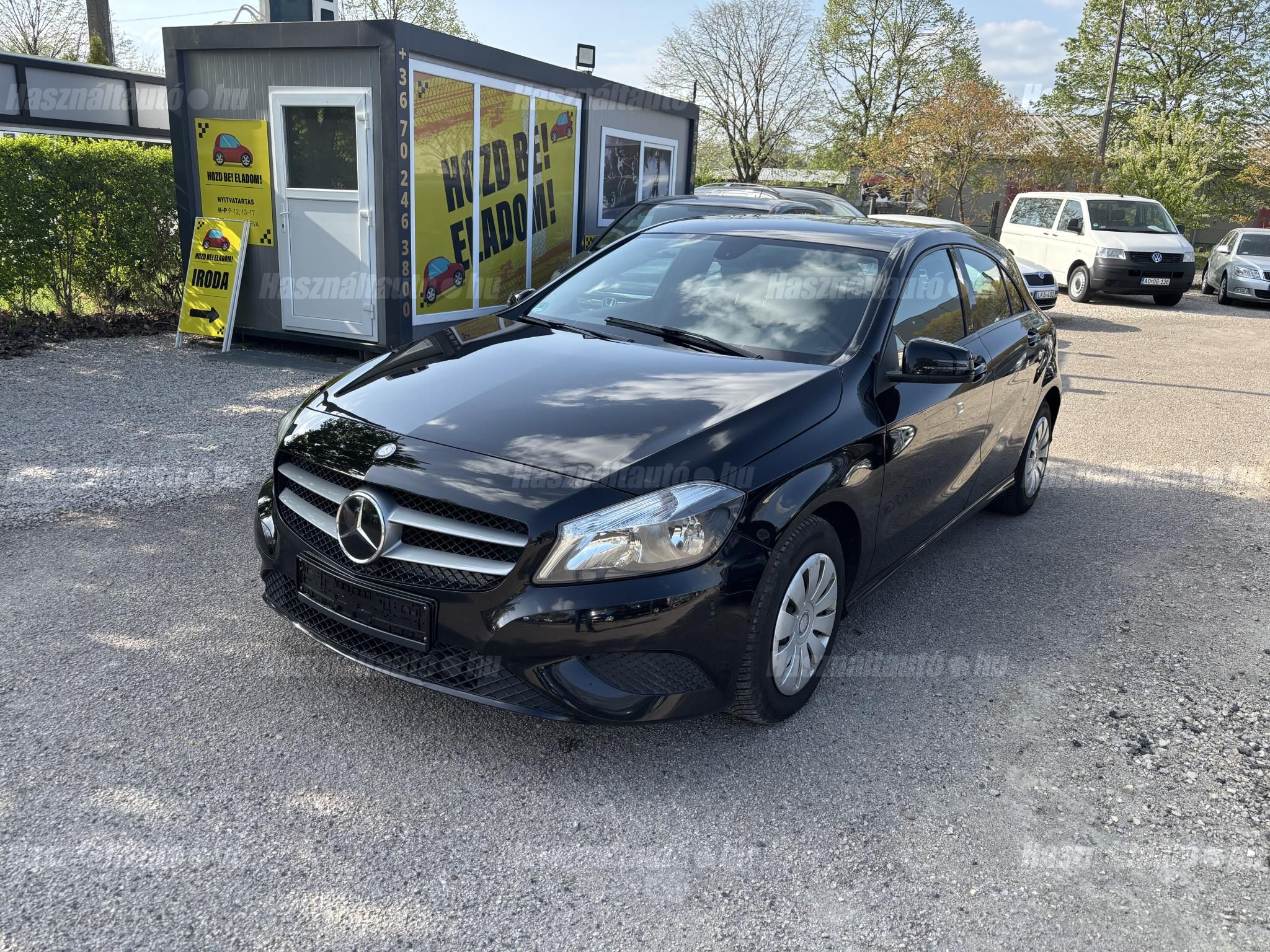 MERCEDES-BENZ A 180 2014/6 - 1
