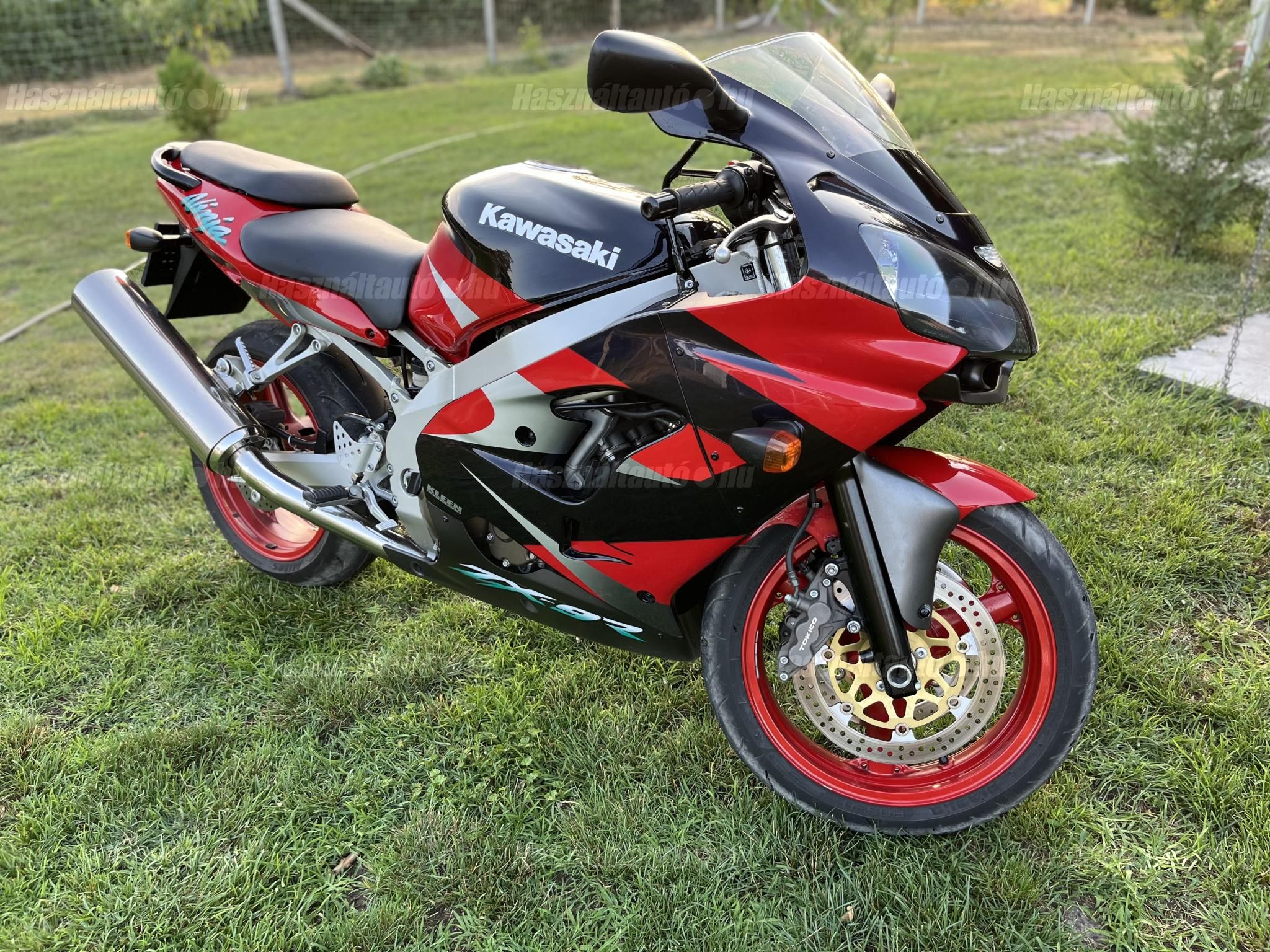 KAWASAKI ZX-9R (NINJA) 2002/6 - 1