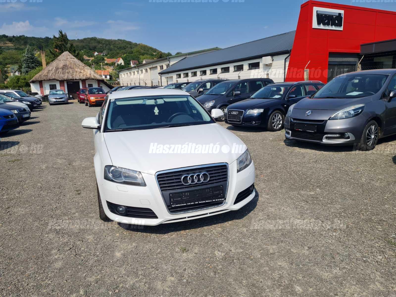 AUDI A3 2010/4 - 1