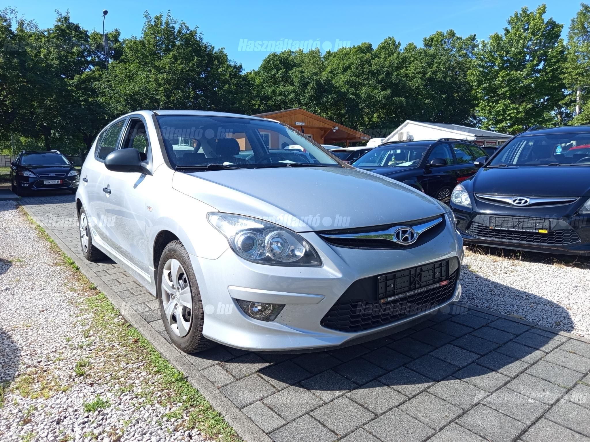 HYUNDAI I30 2011/7 - 1