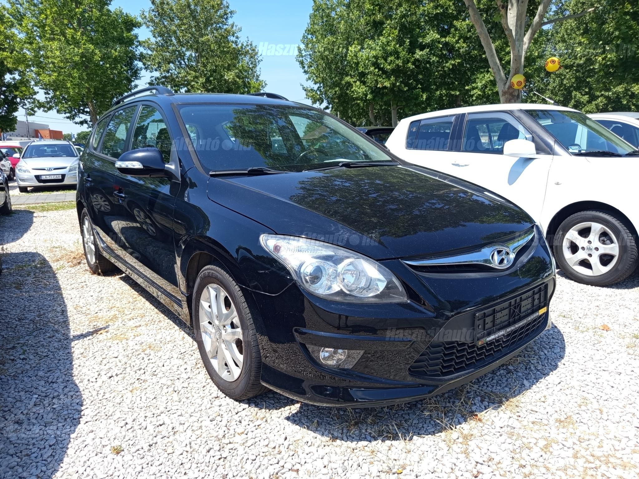 HYUNDAI I30 2011/7 - 1
