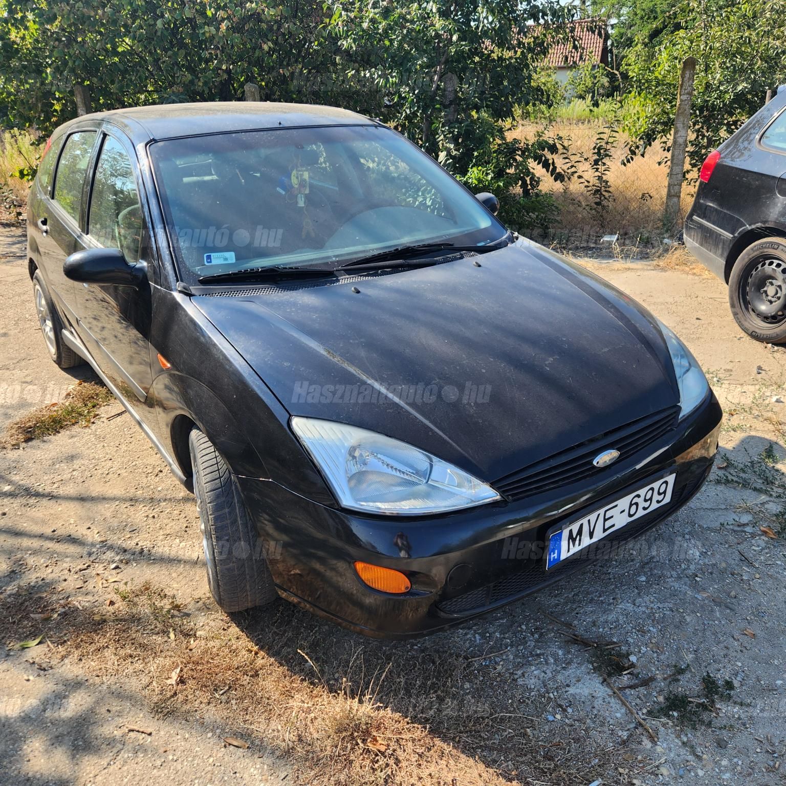 FORD FOCUS 2000 - 1