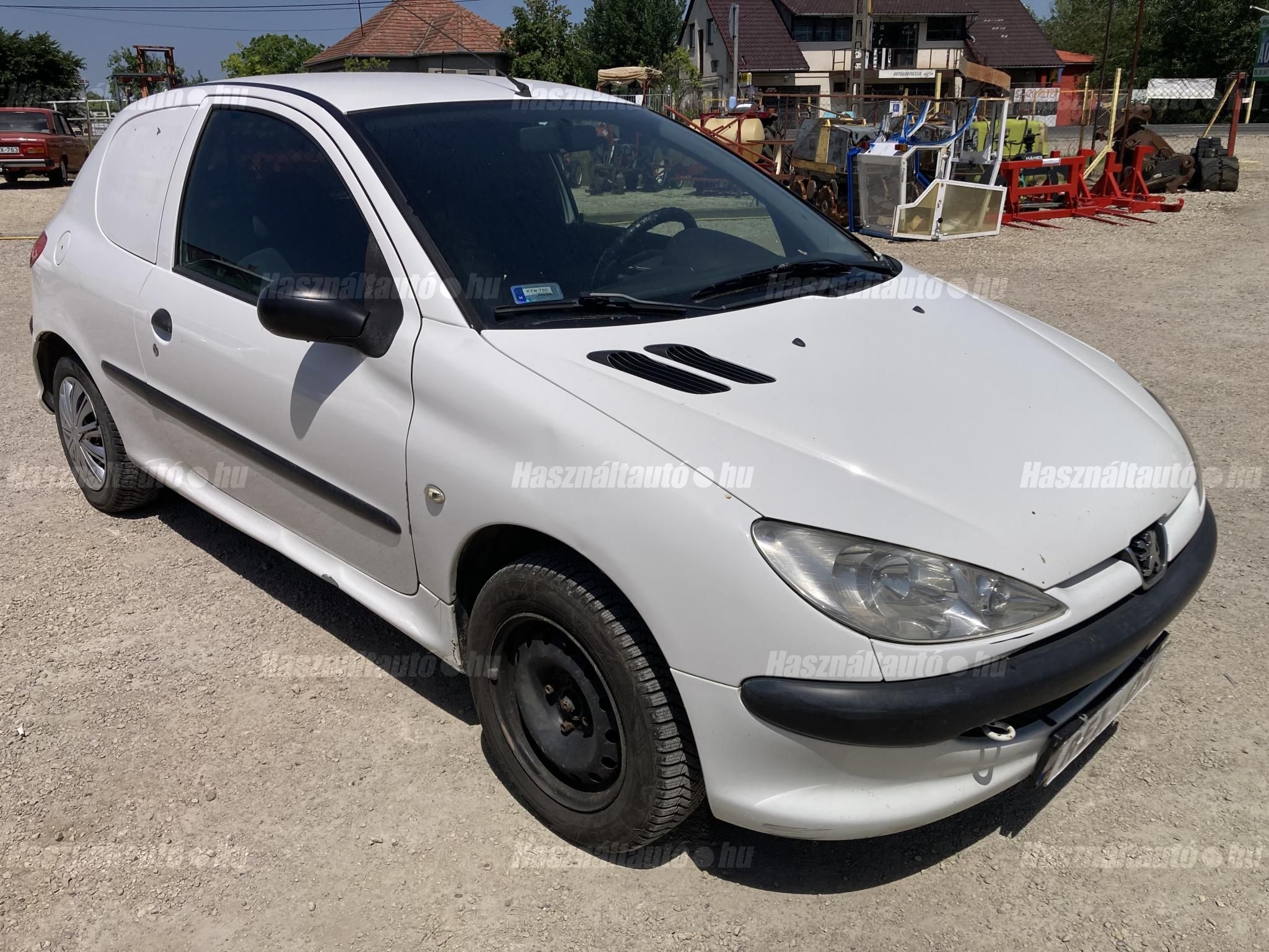 PEUGEOT 206 2007/12 - 1
