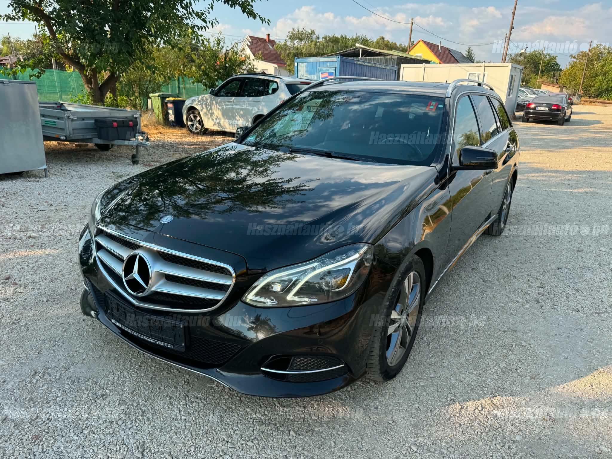 MERCEDES-BENZ E 350 2016/9 - 1