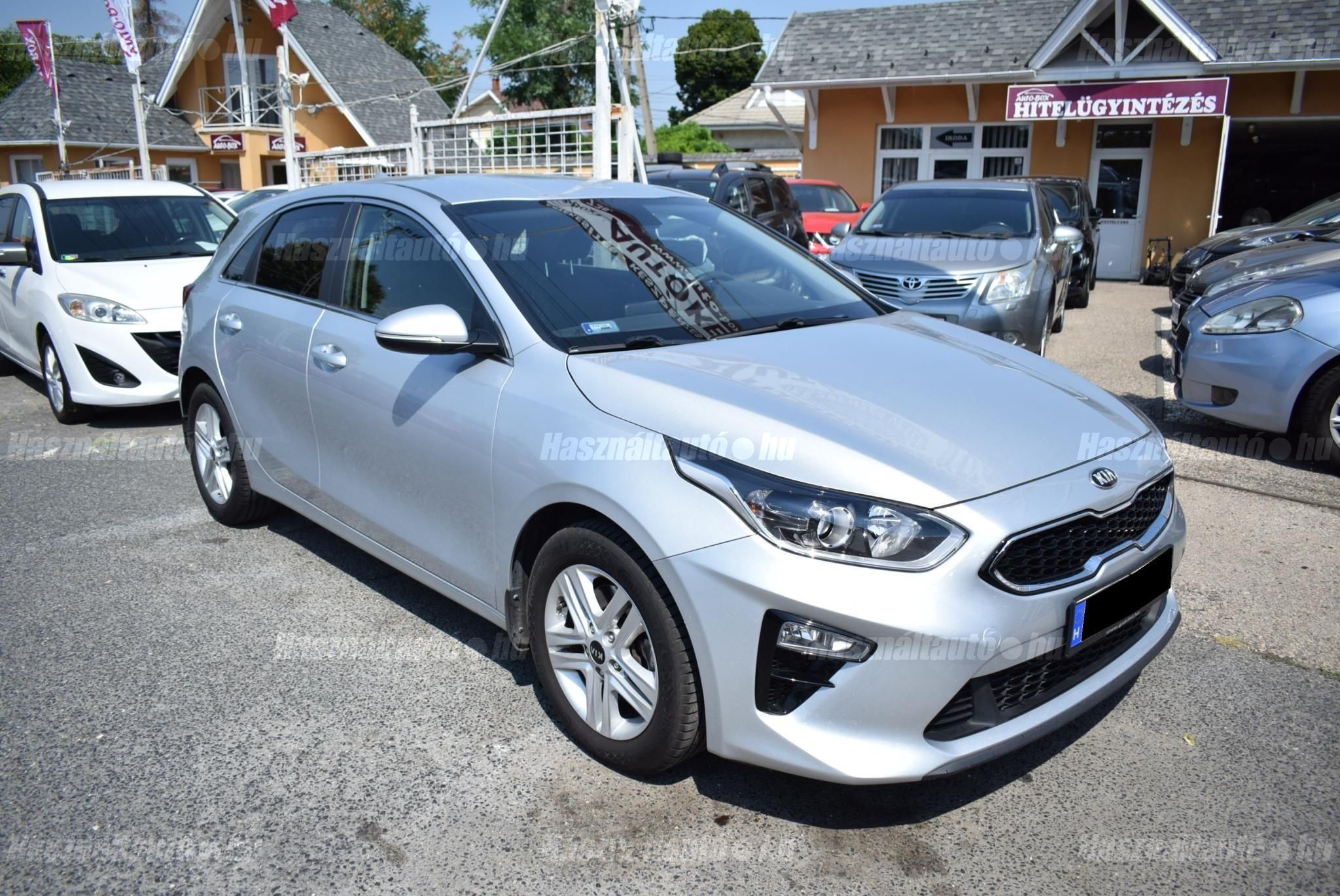 KIA CEE'D 2021 - 1