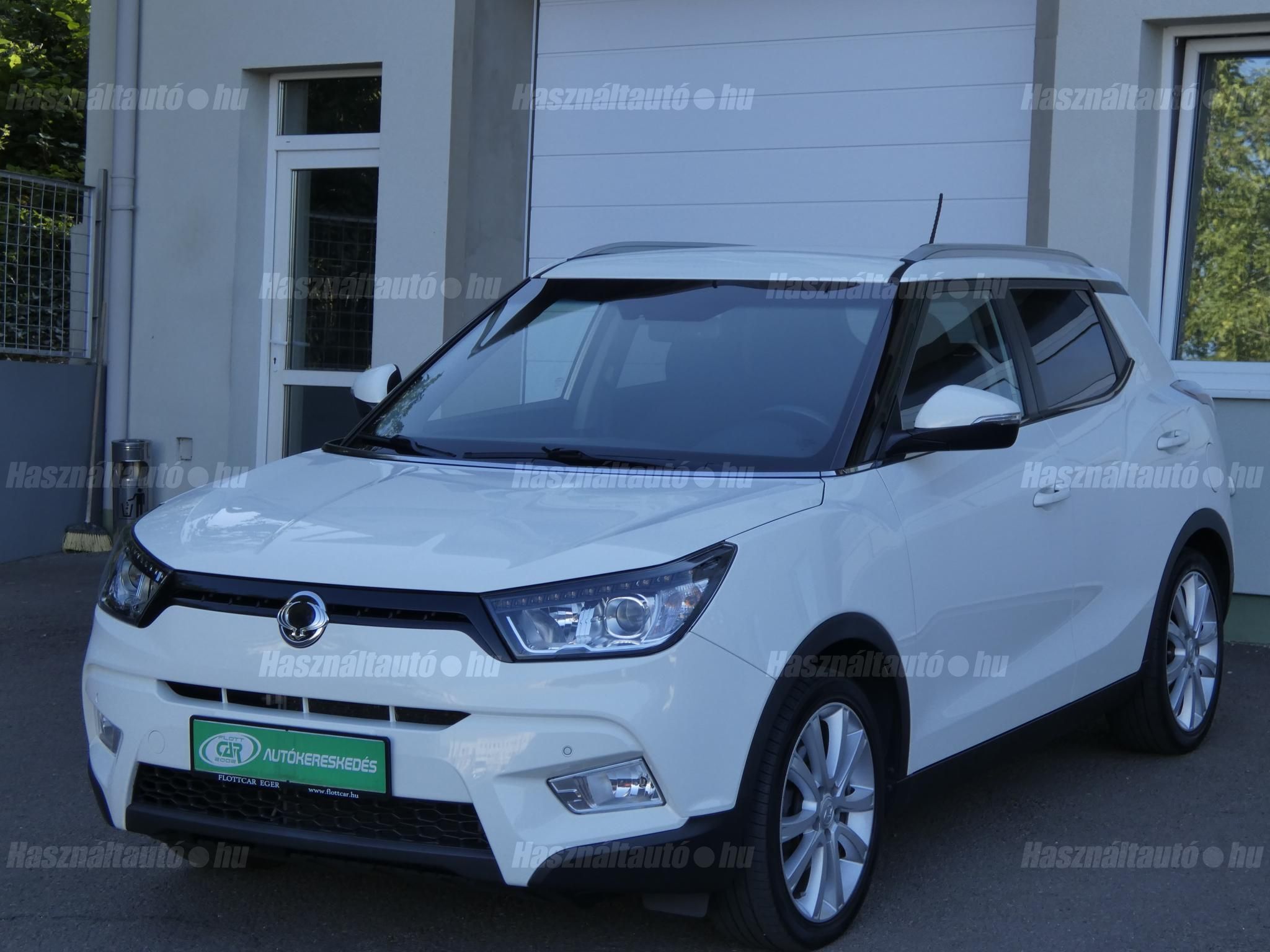 SSANGYONG TIVOLI 2016/8 - 1