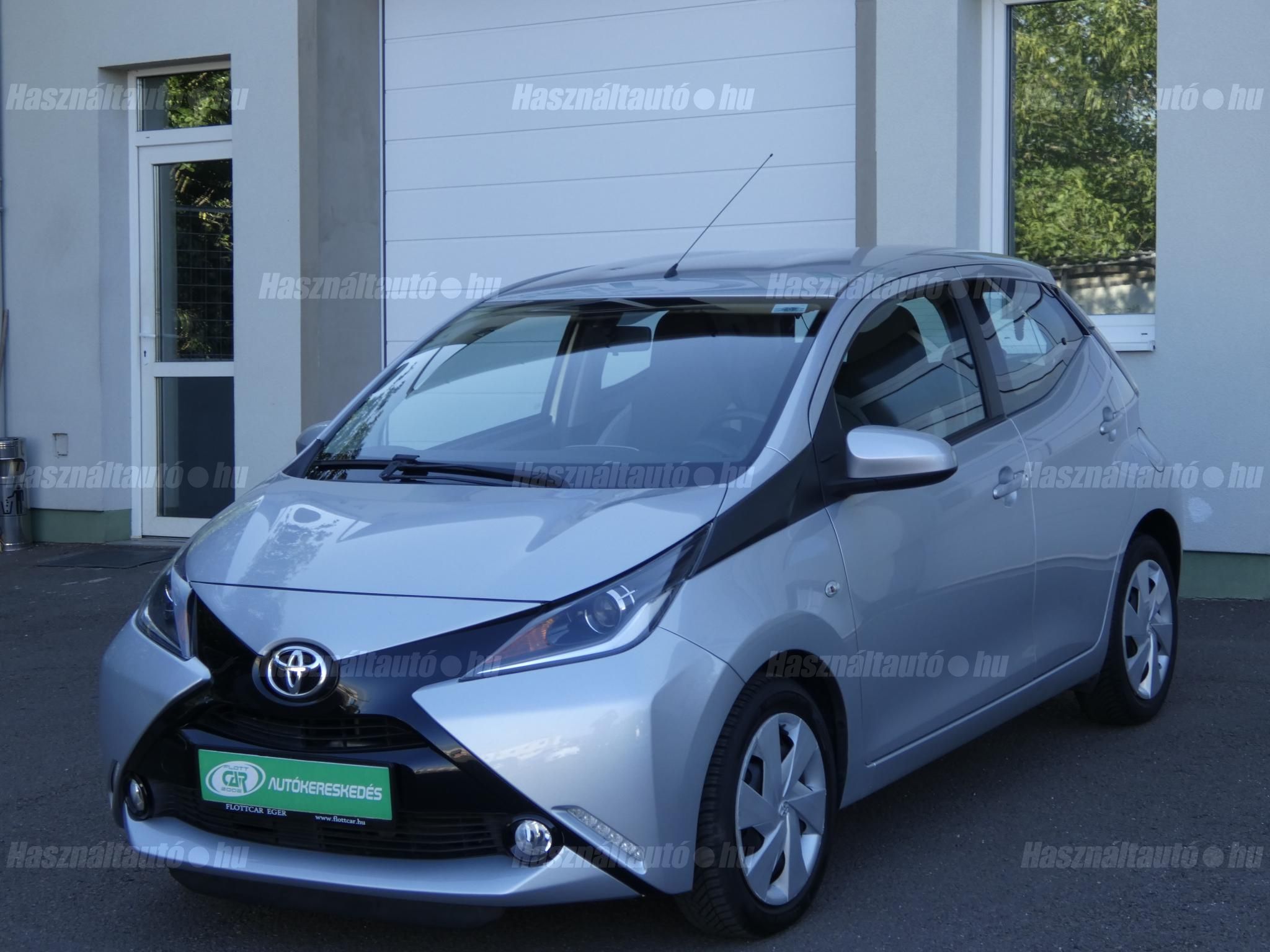TOYOTA AYGO 2015/6 - 1