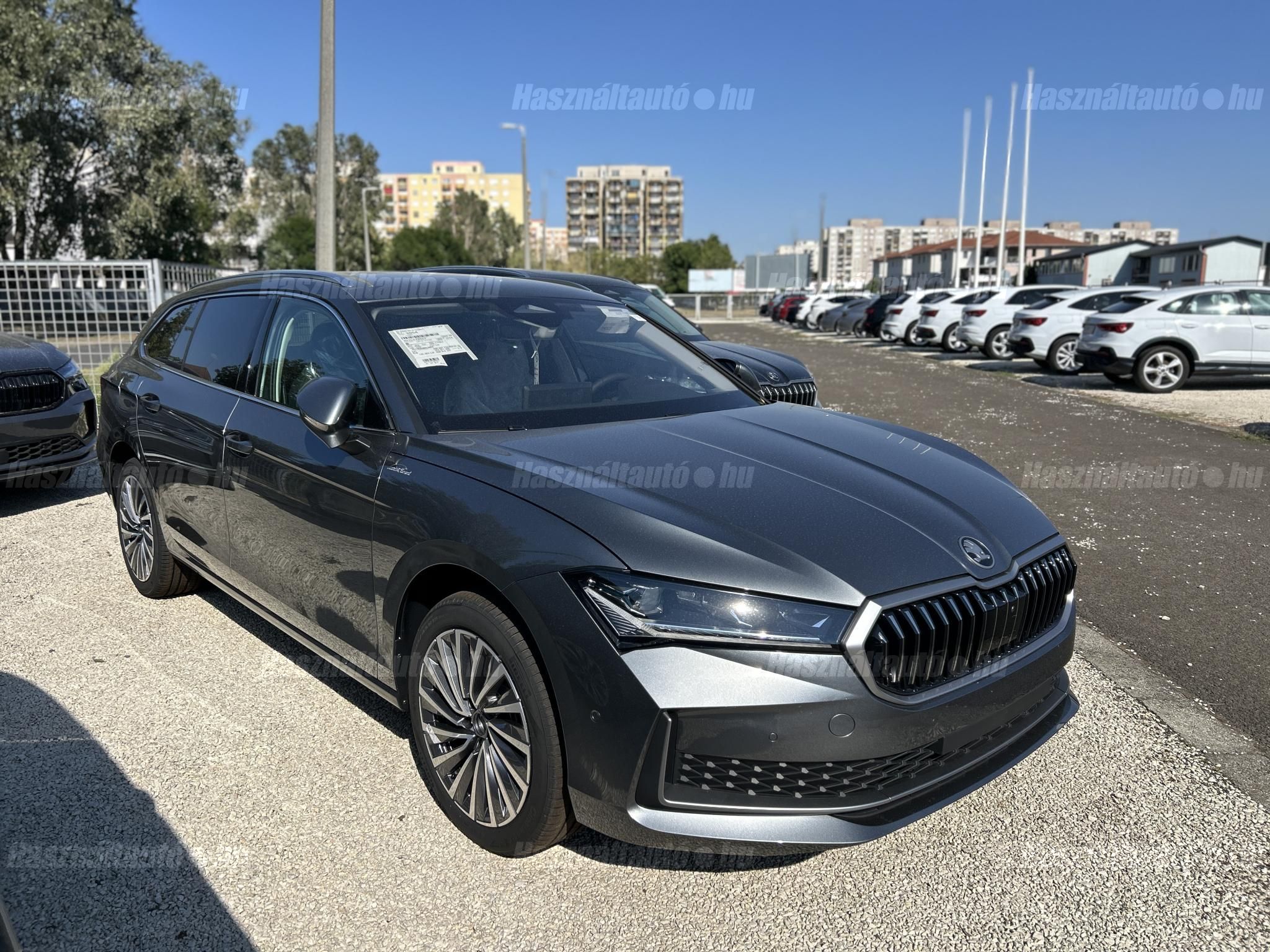 SKODA SUPERB 2026 - 1
