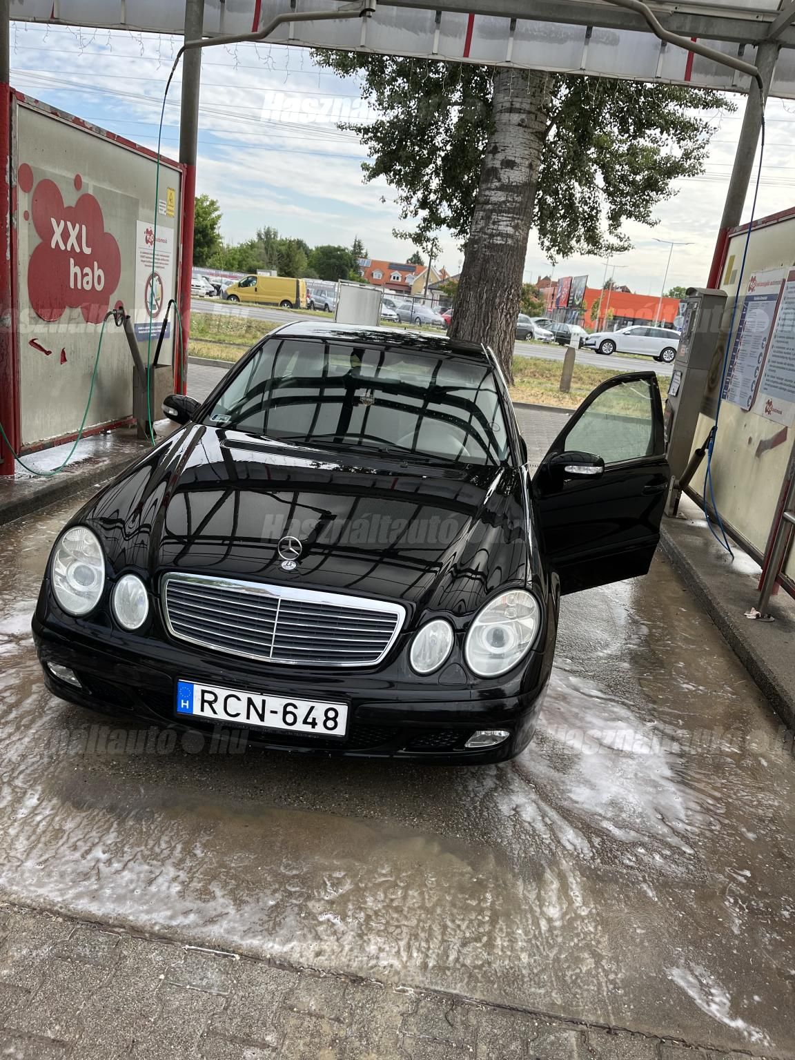 MERCEDES-BENZ E 220 2003/6 - 1