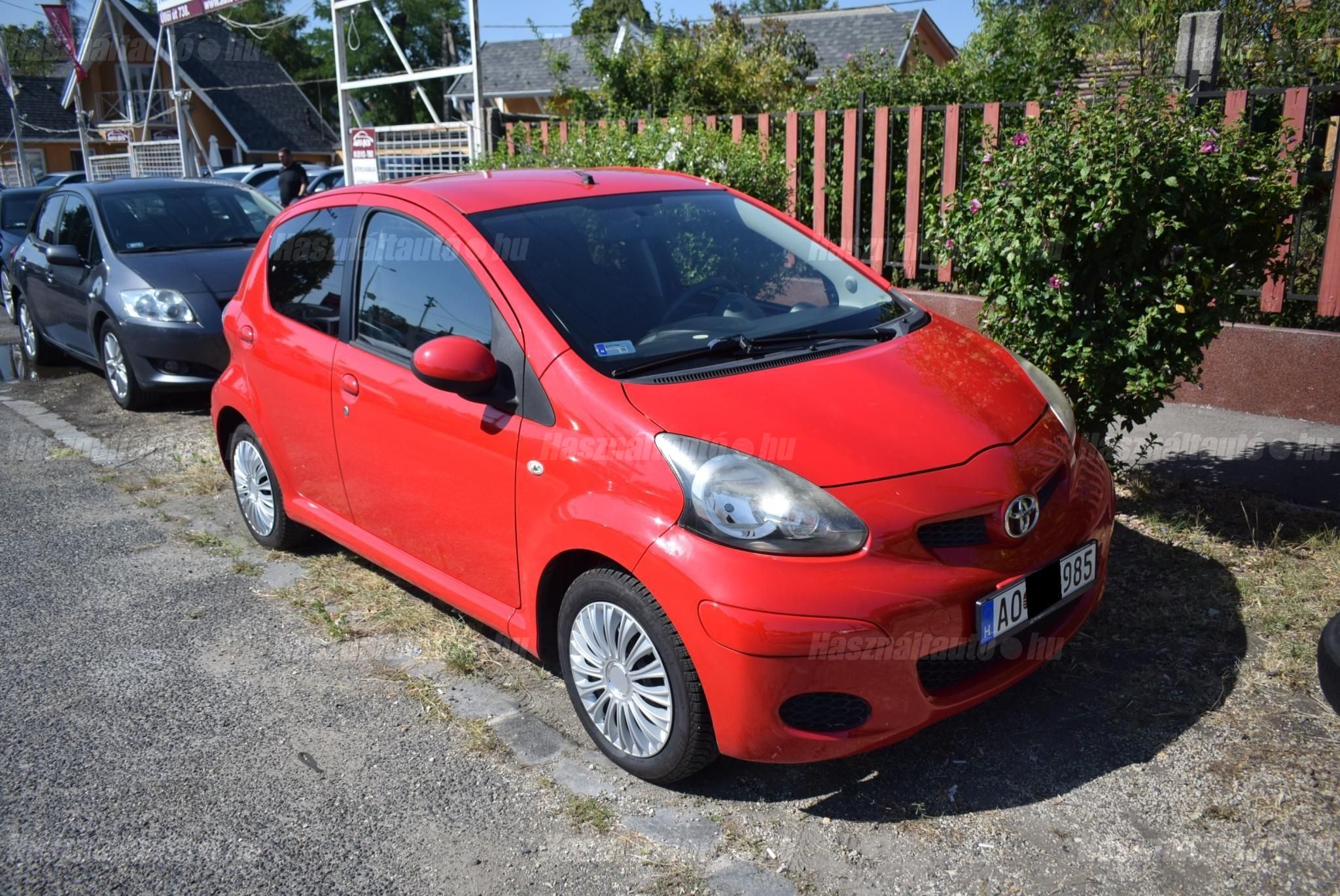 TOYOTA AYGO 2012 - 1