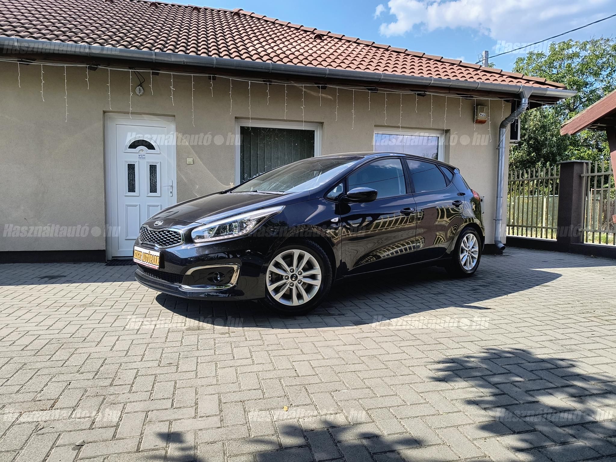 KIA CEE'D 2018/3 - 1