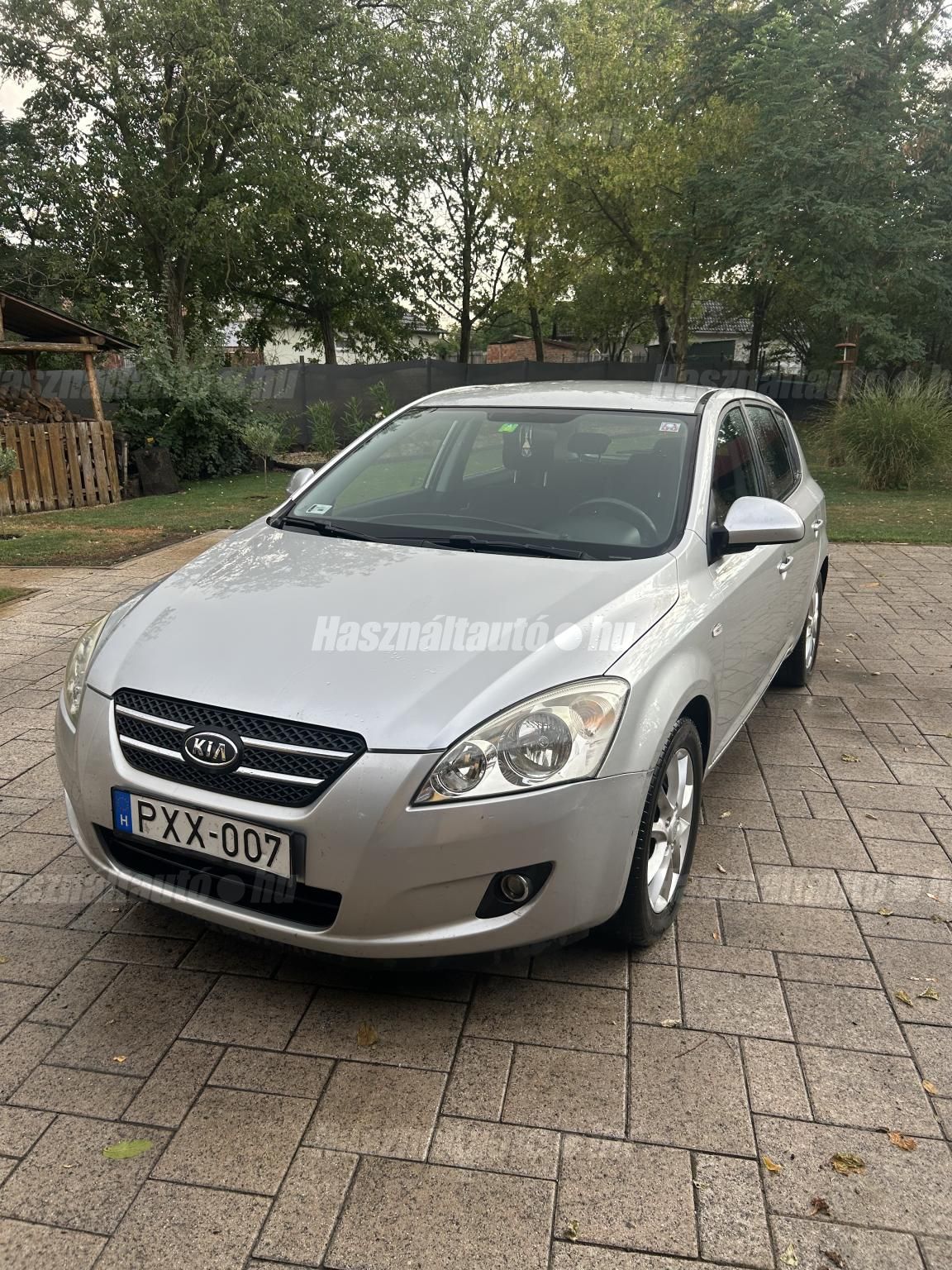 KIA CEE'D 2007/4 - 1