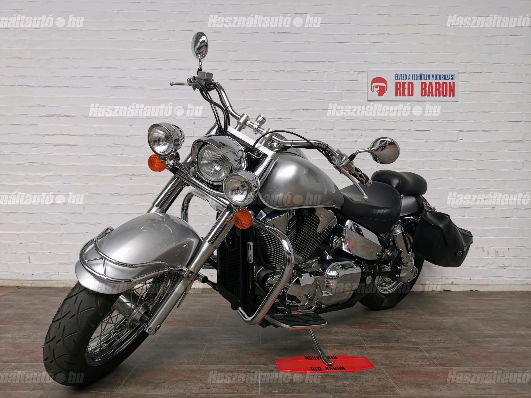 HONDA VTX 1300 2004 - 1