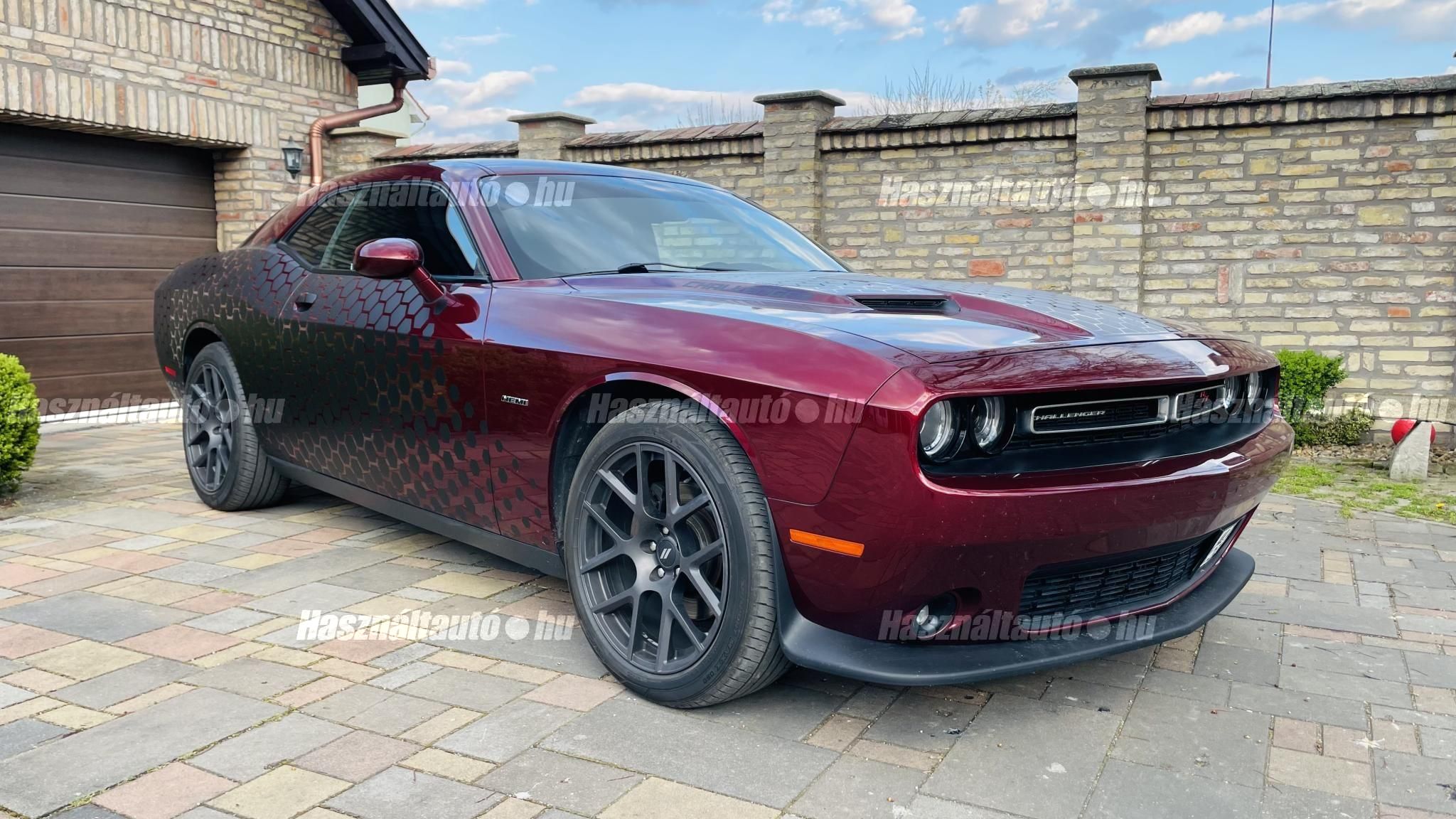 DODGE CHALLENGER 2017/10 - 1