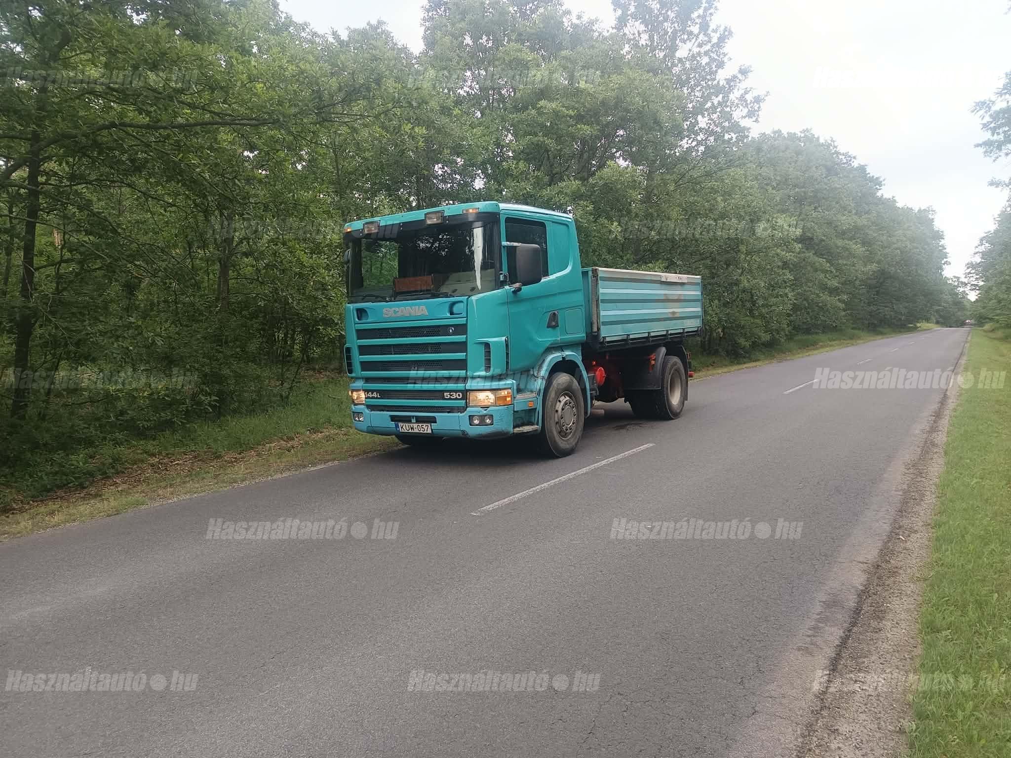 SCANIA 2002 - 1