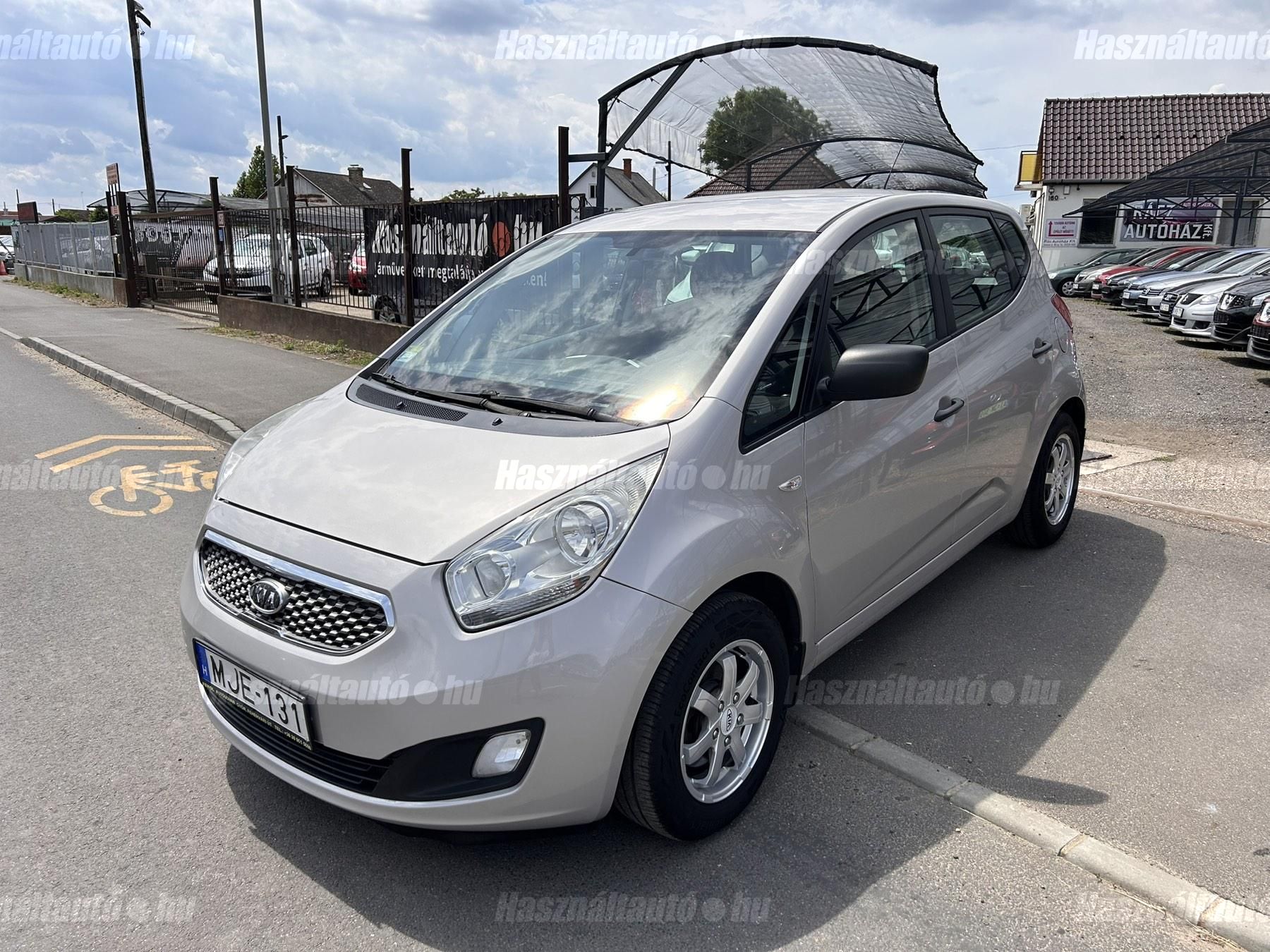 KIA VENGA 2010/7 - 1