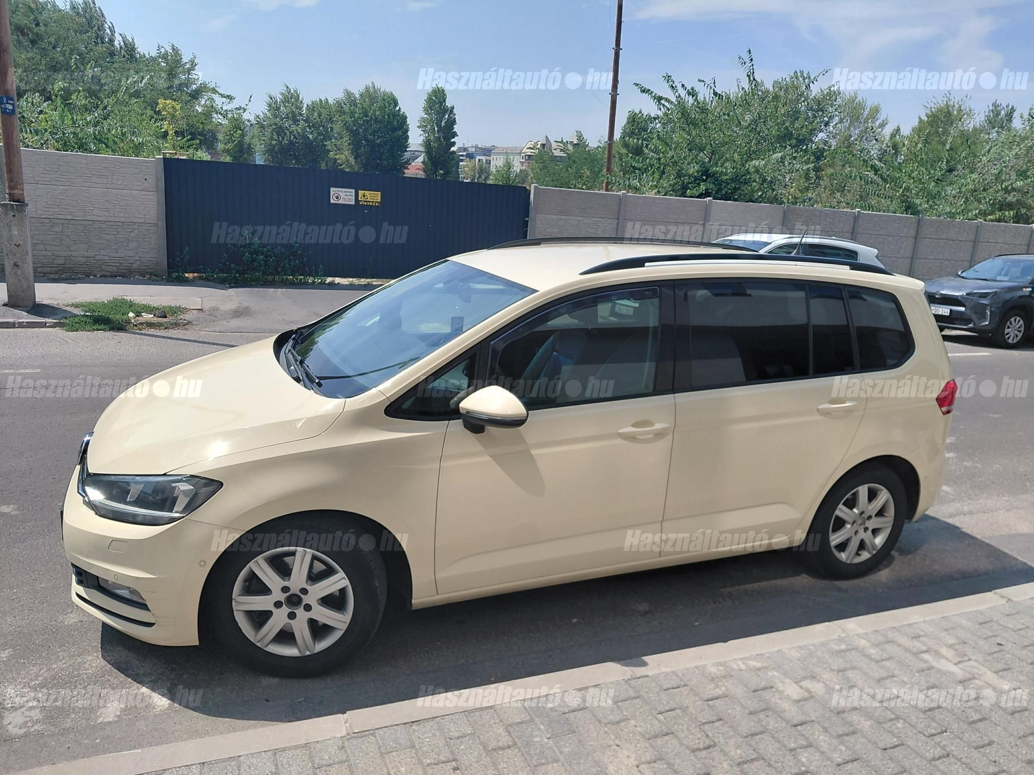 VOLKSWAGEN TOURAN 2017/1 - 1
