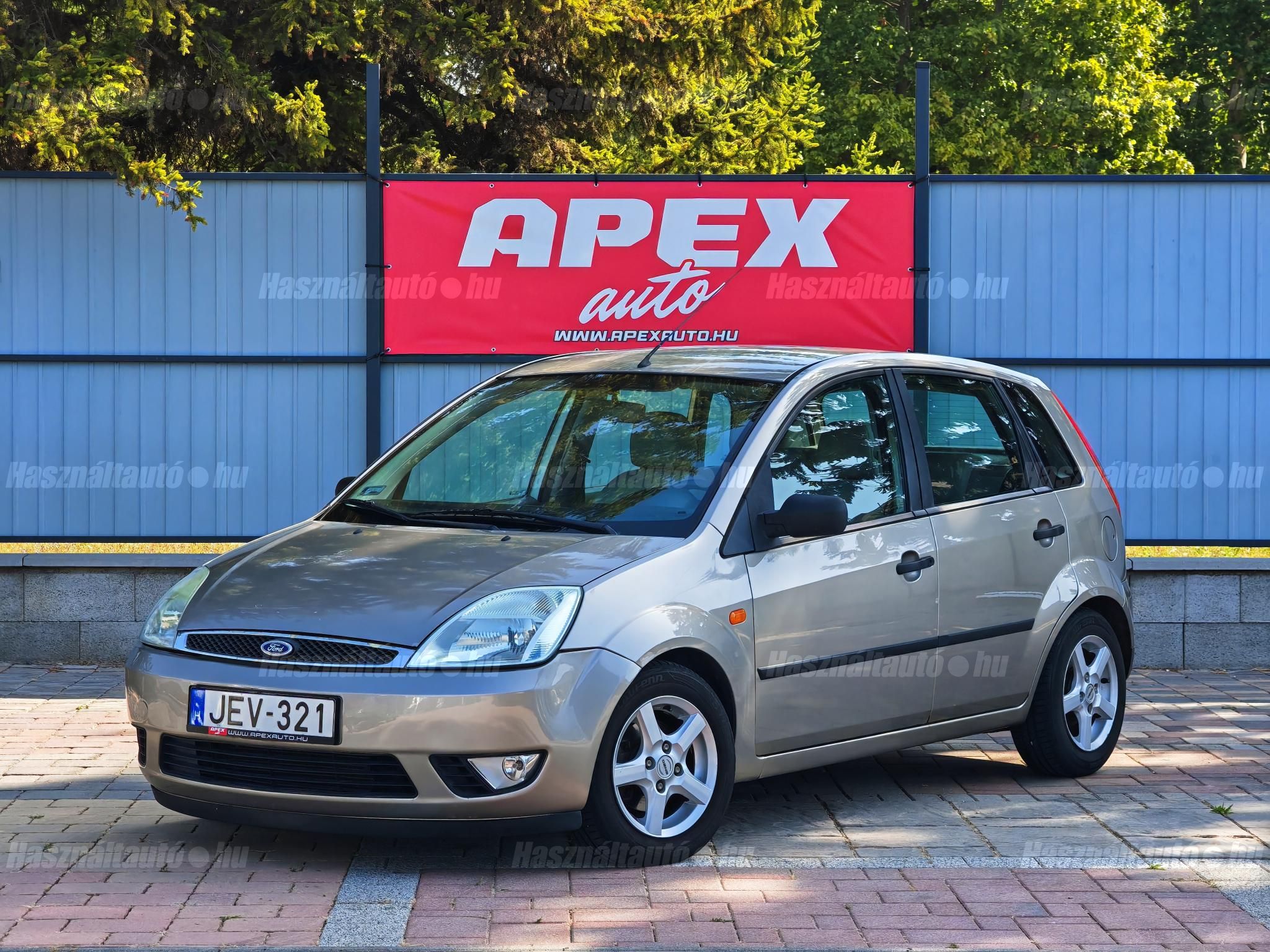 FORD FIESTA 2004/7 - 1