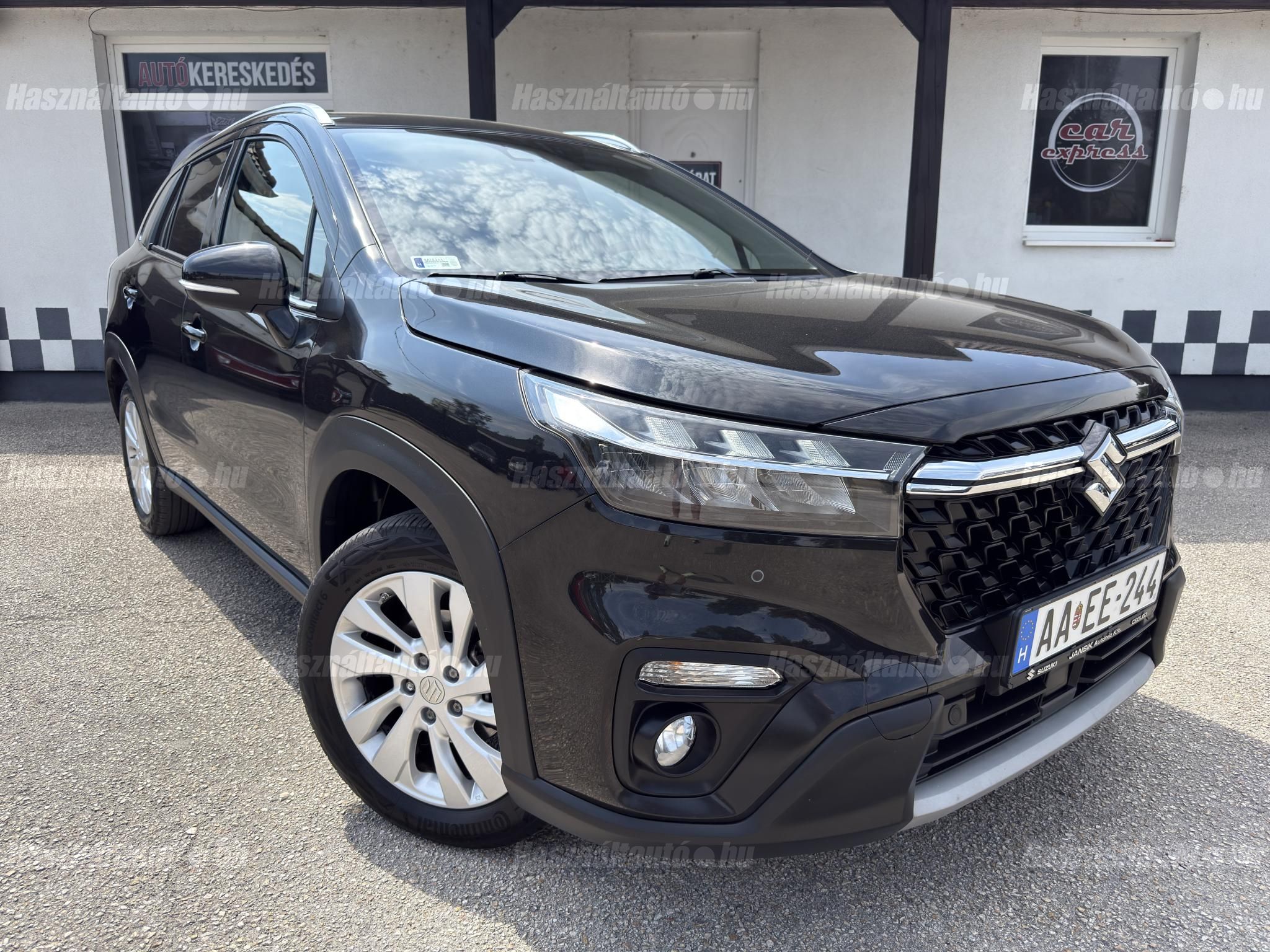 SUZUKI S-CROSS 2022/11 - 1