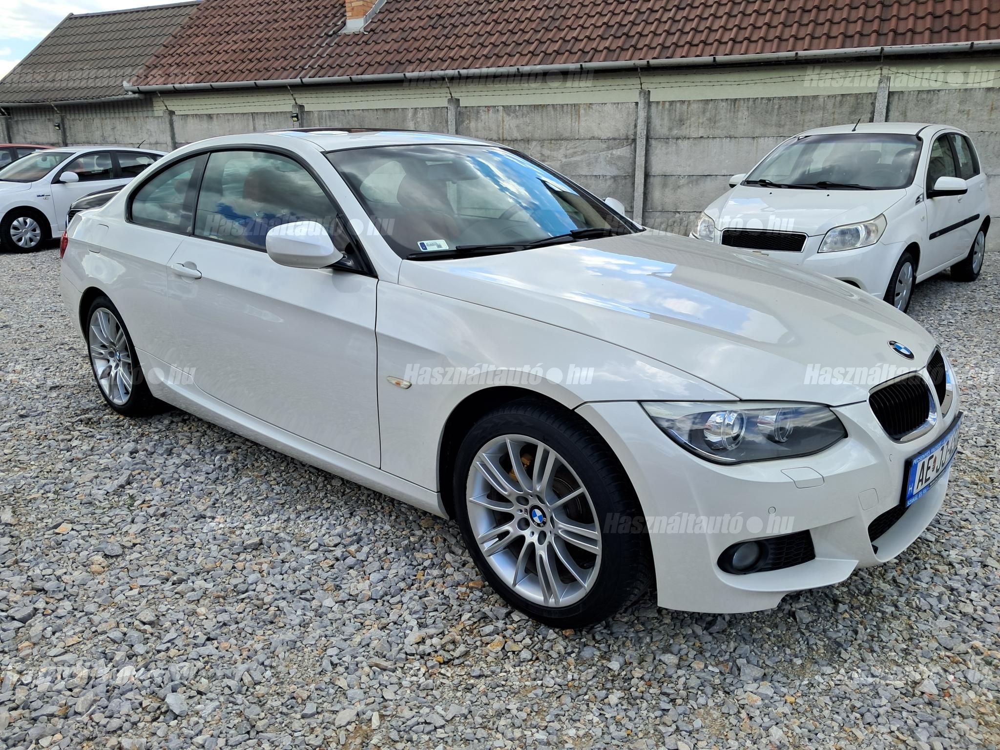 BMW 320 2011/6 - 1