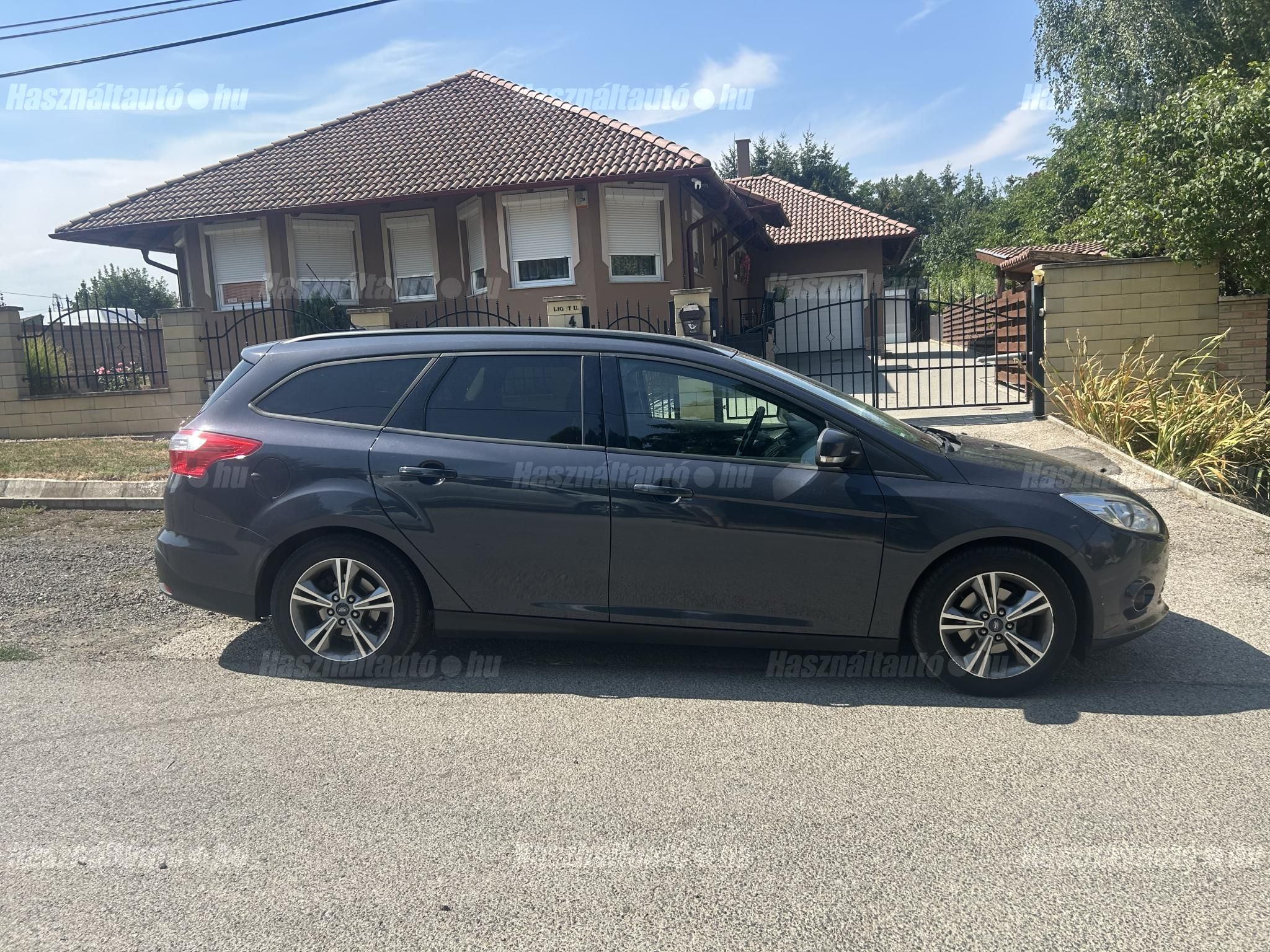 FORD FOCUS 2014/10 - 1