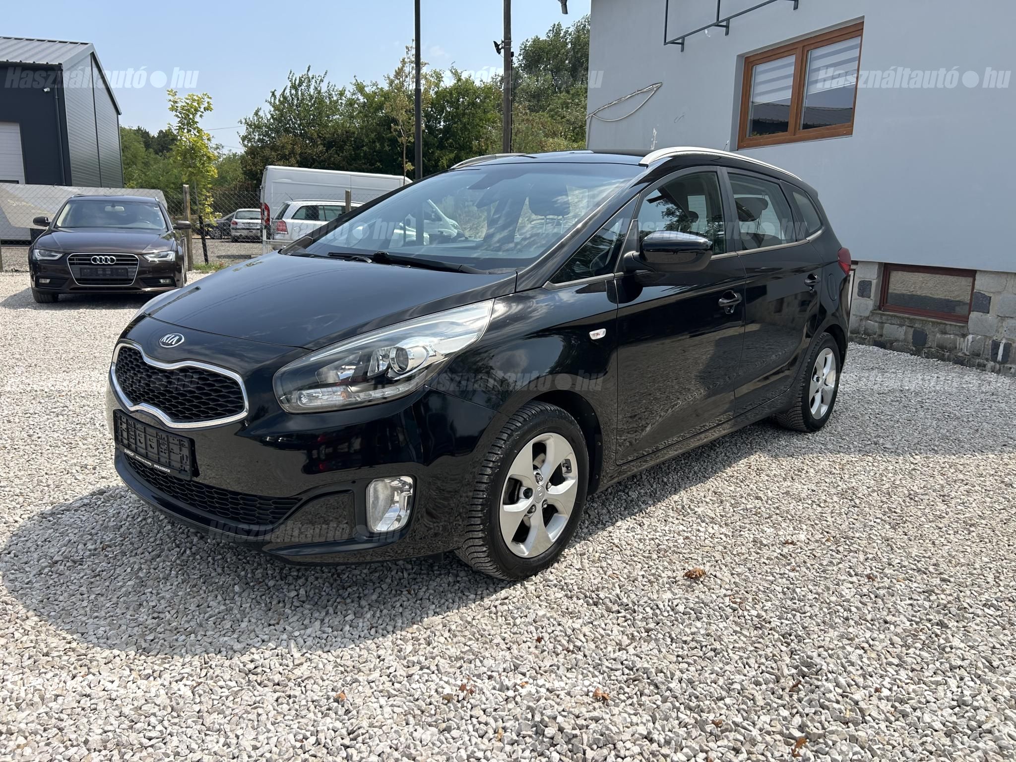 KIA CARENS 2015/3 - 1